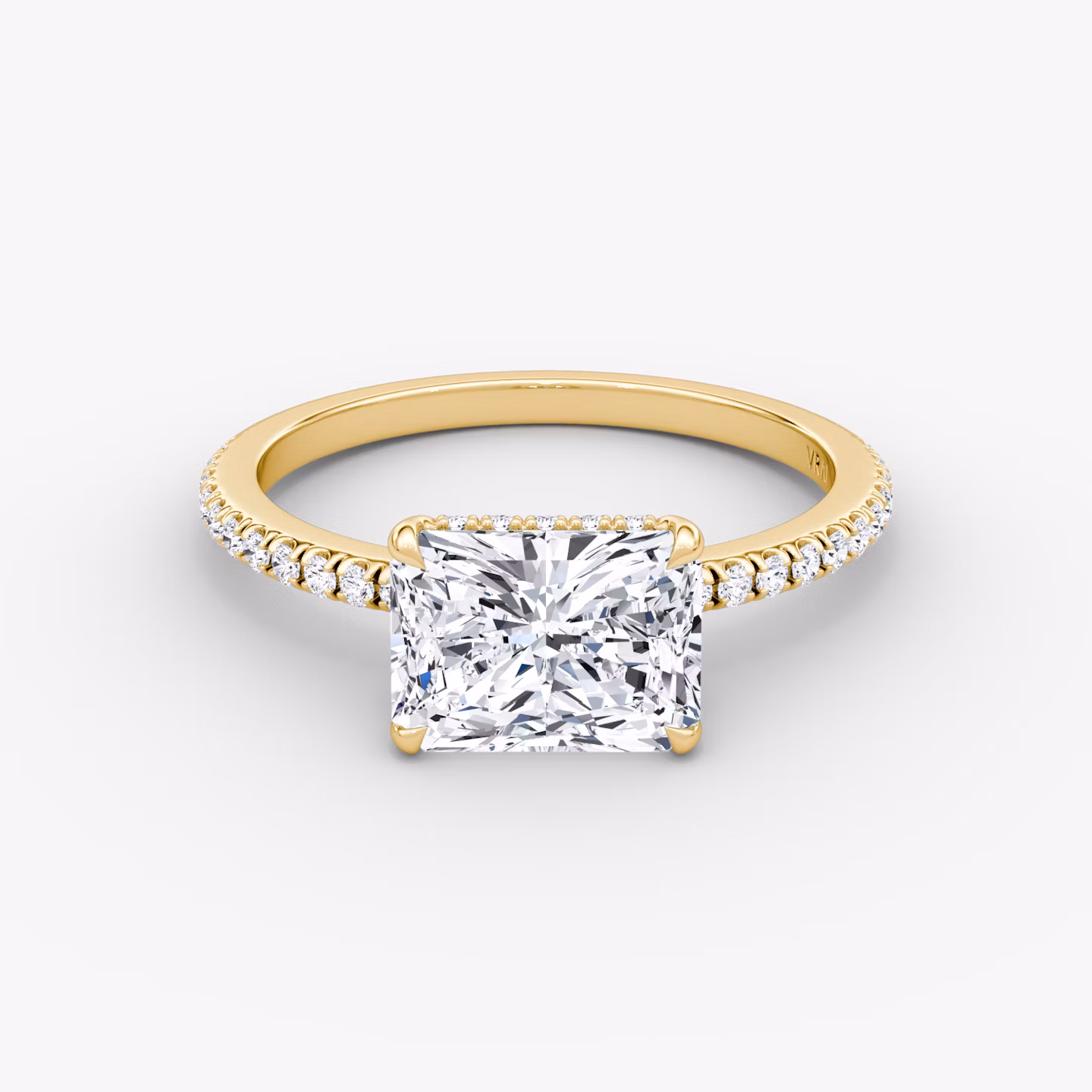 The Signature | Radiant | 18k | Yellow Gold | bandAccent: Pavé | bandWidth: standard | diamondOrientation: horizontal | hiddenHalo: yes | caratWeight: other