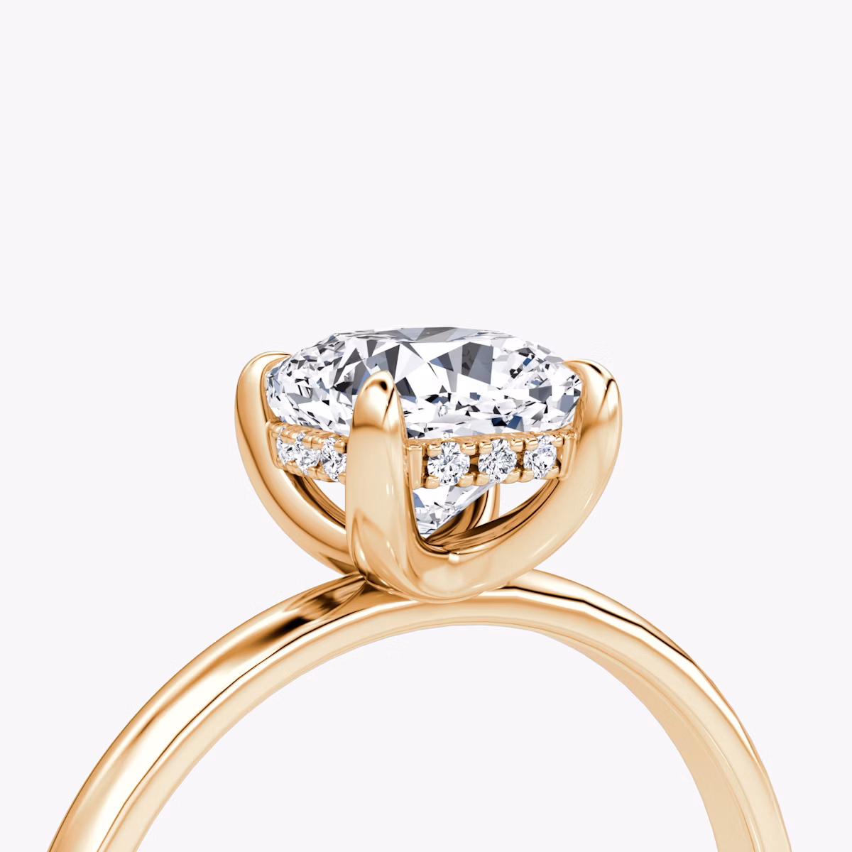 Classic Hidden Halo | Cushion | 14k | Roségold | bandAccent: Ohne Pavé-Besatz | bandWidth: large | prongStyle: Ohne Pavé-Besatz | diamondOrientation: vertical | caratWeight: other