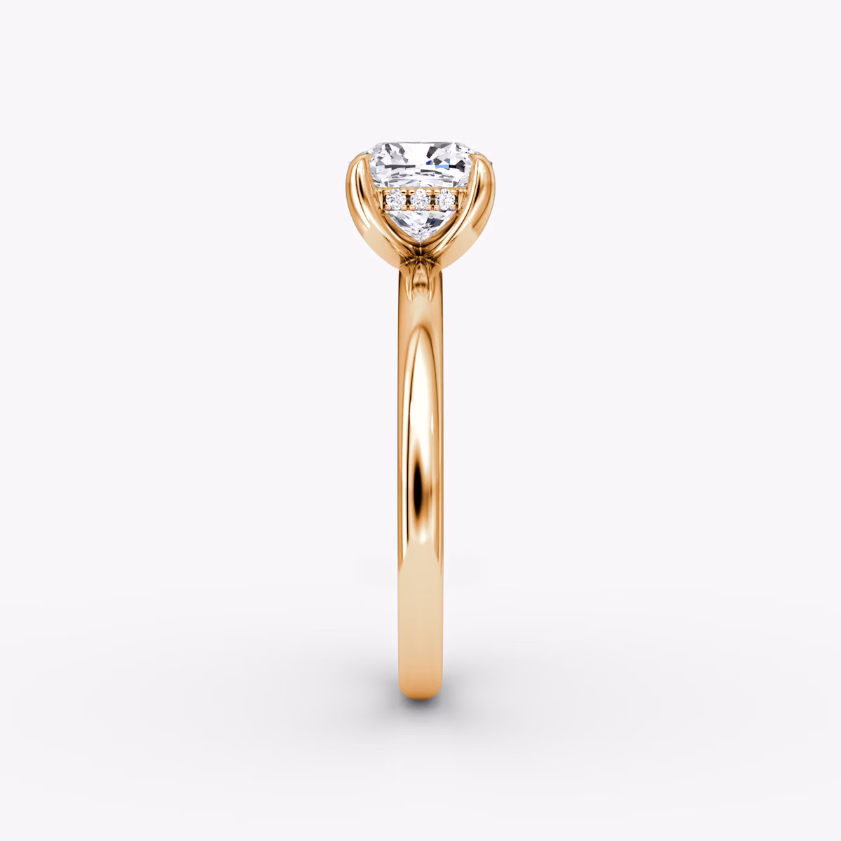 Classic Hidden Halo | Cushion | 14k | Roségold | bandAccent: Ohne Pavé-Besatz | bandWidth: large | prongStyle: Ohne Pavé-Besatz | diamondOrientation: vertical | caratWeight: other