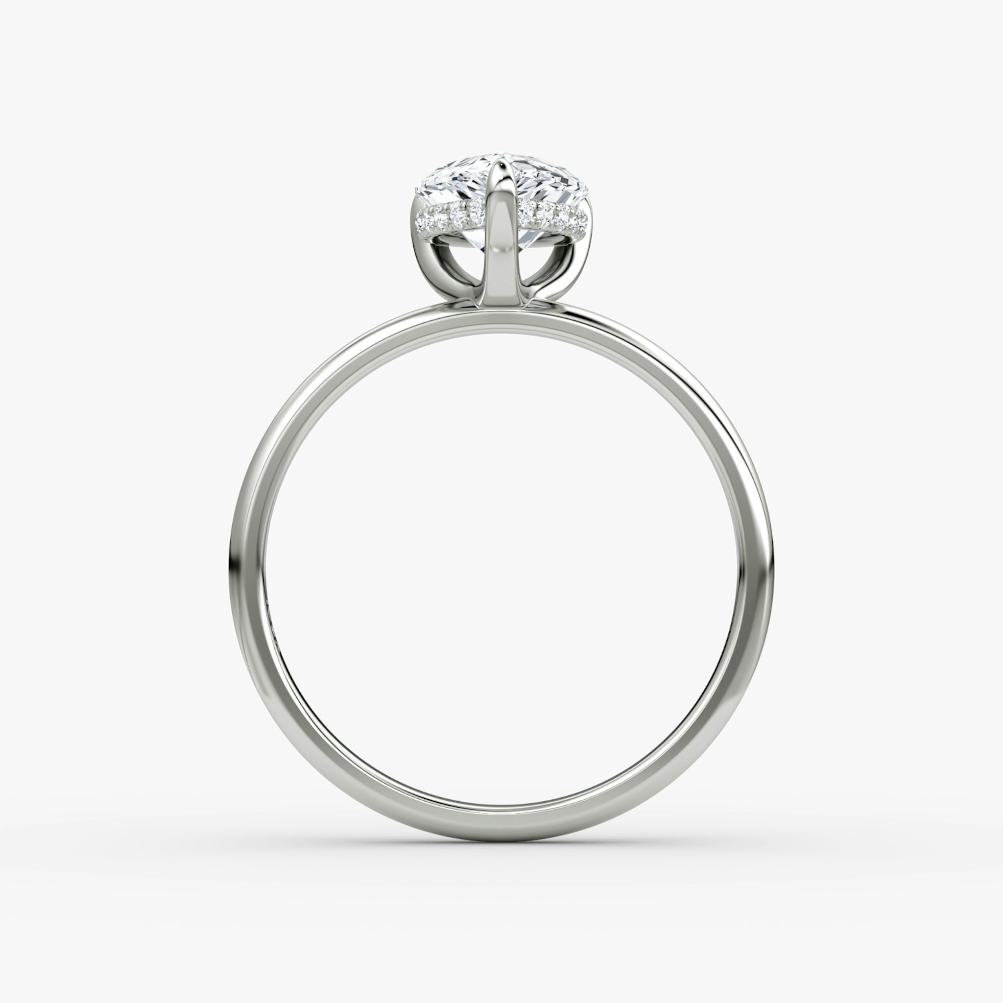 Classic Hidden Halo | Tropfen | Platin | bandAccent: Ohne Pavé-Besatz | bandWidth: large | prongStyle: Ohne Pavé-Besatz | diamondOrientation: vertical | caratWeight: other
