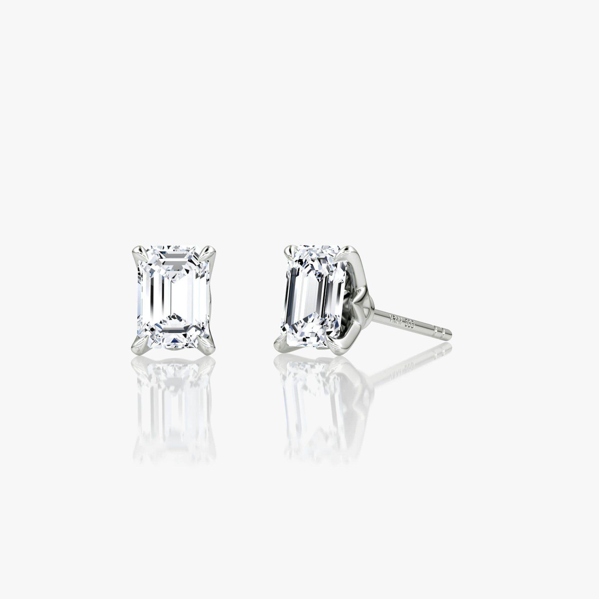 VRAI Martini Stud | Emerald | 14k | White Gold | caratWeight: 0.50ct