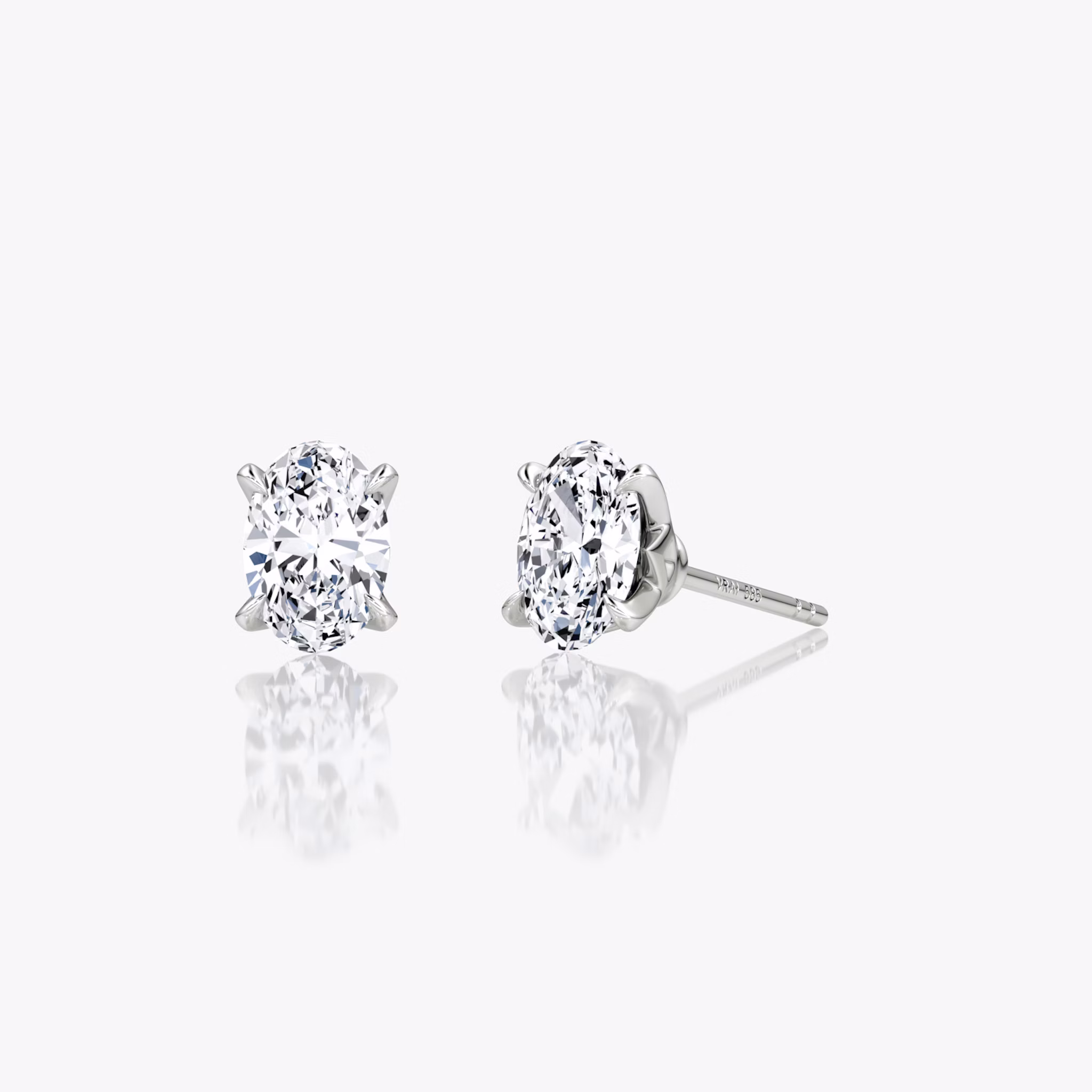 VRAI Martini Stud | Oval | 14k | White Gold | caratWeight: 0.50ct