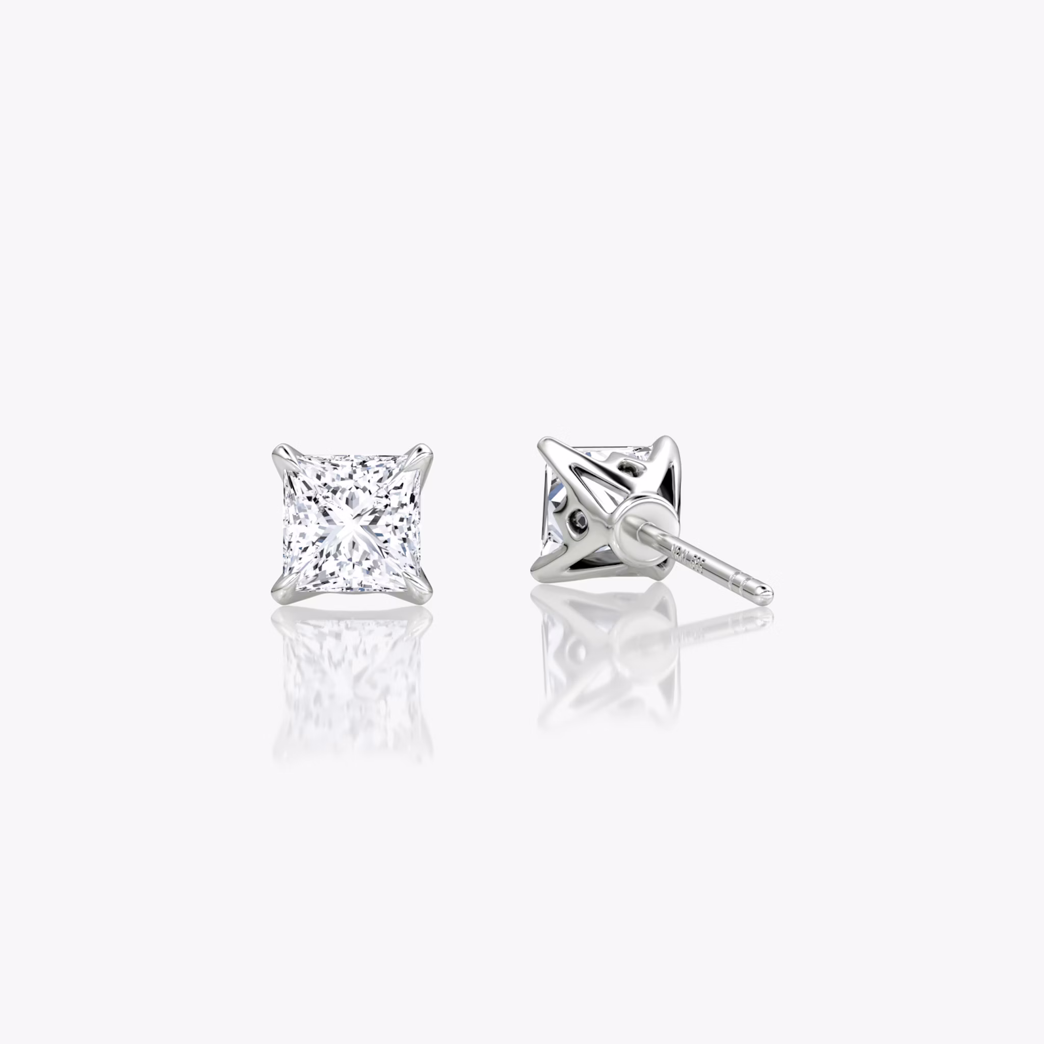 VRAI Martini Stud | Princess | 14k | White Gold | caratWeight: 0.50ct