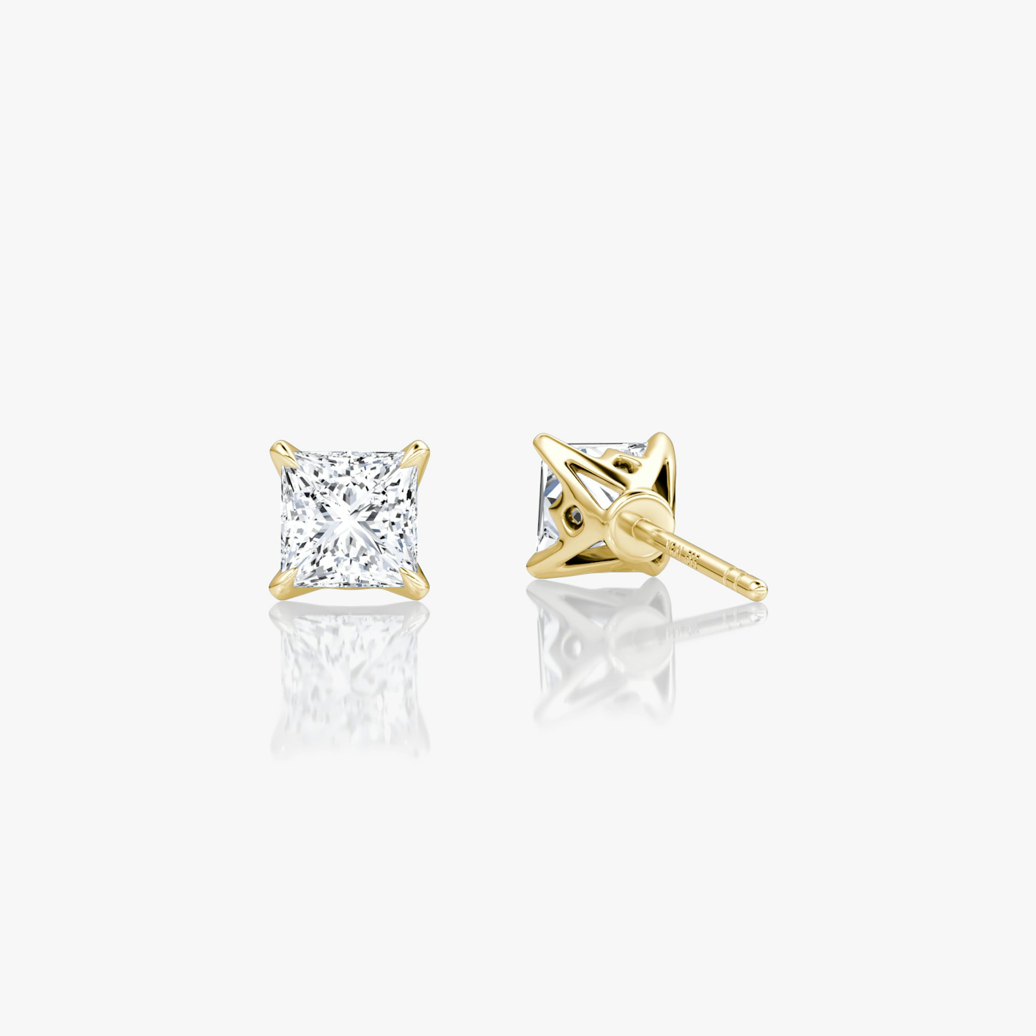 VRAI Martini Stud | Princess | 14k | Yellow Gold | caratWeight: 0.50ct