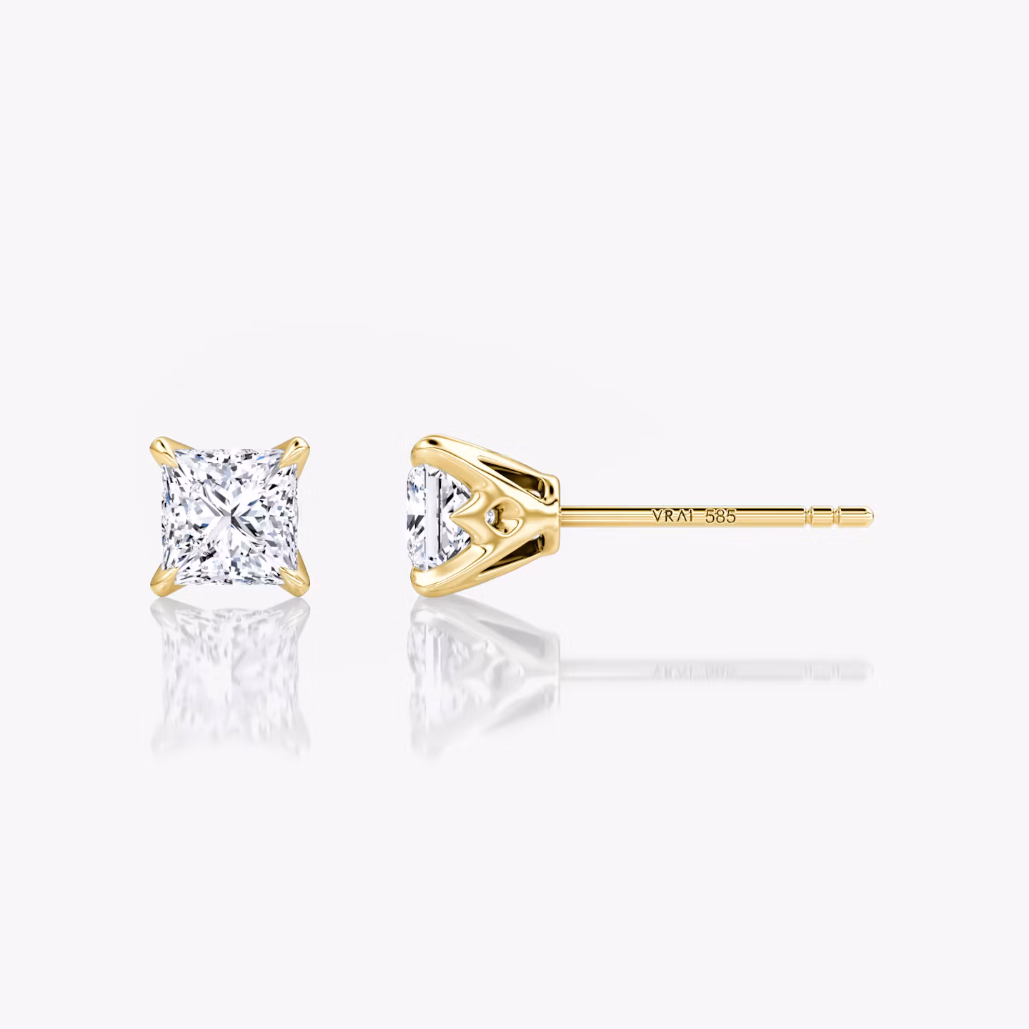 VRAI Martini Stud Princess | Yellow Gold