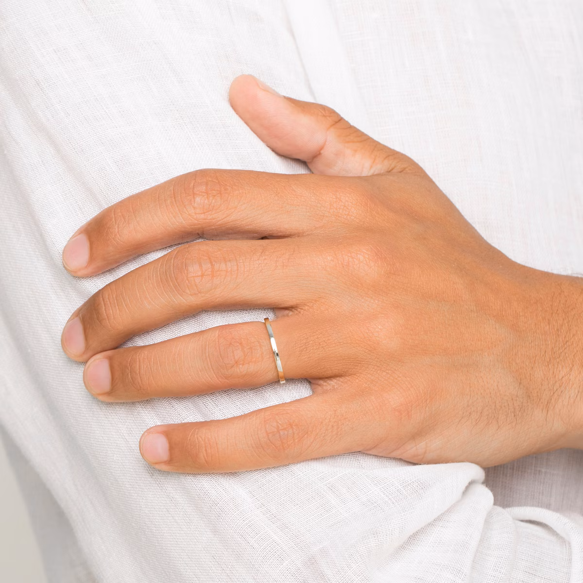 The Flat | 18k | Yellow Gold | bandWidth: 1.5mm