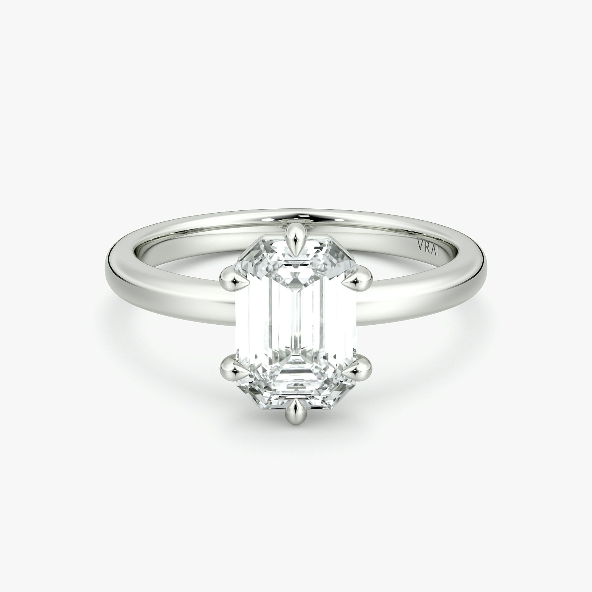 The Signature 6 Prong | Emerald | 18k | White Gold | bandAccent: Plain | bandWidth: large | hiddenHalo: no | diamondOrientation: vertical | caratWeight: other