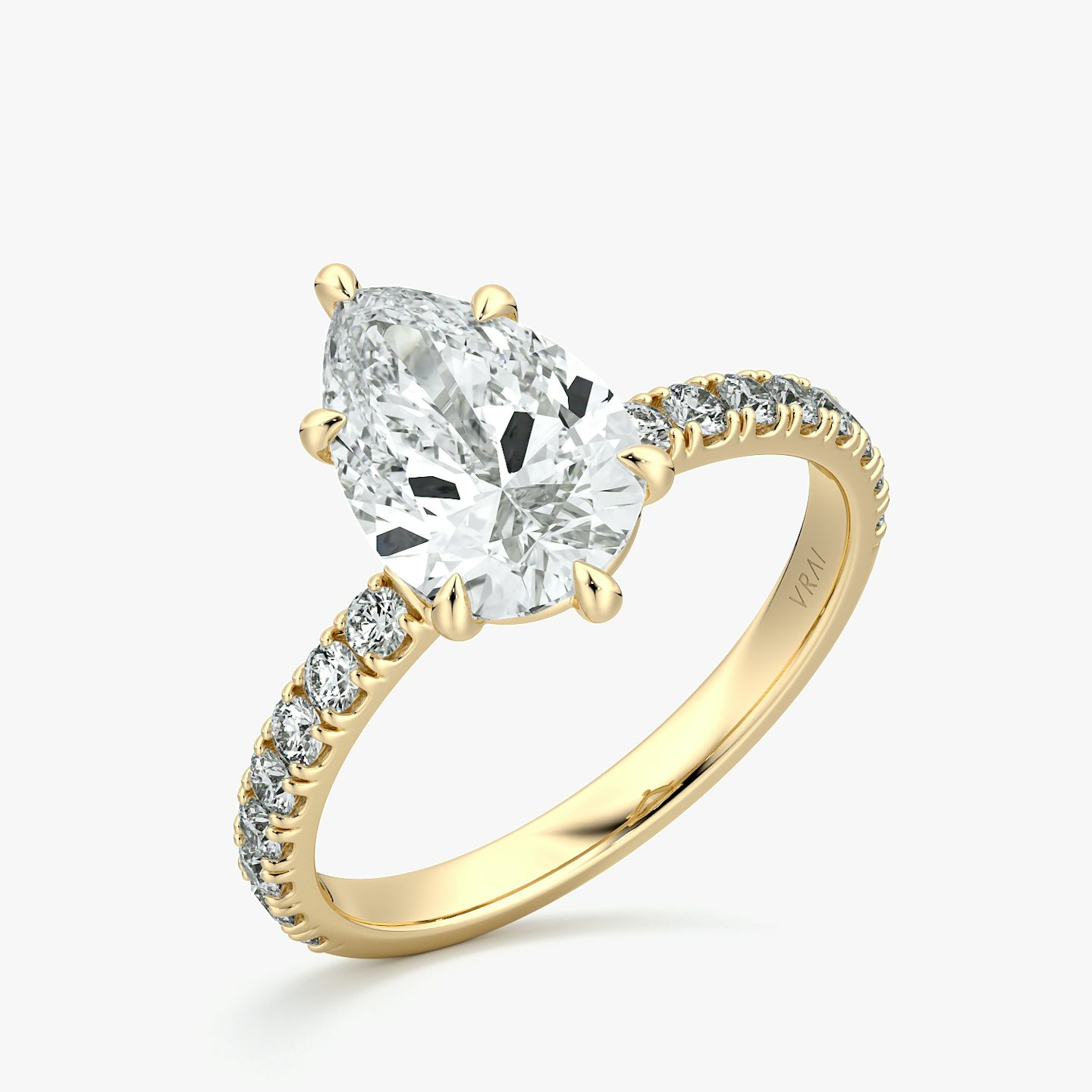 Signature 6 Prong | Tropfen | 18k | Gelbgold | bandAccent: Mit Pavé-Besatz | bandWidth: large | hiddenHalo: no | diamondOrientation: vertical | caratWeight: other