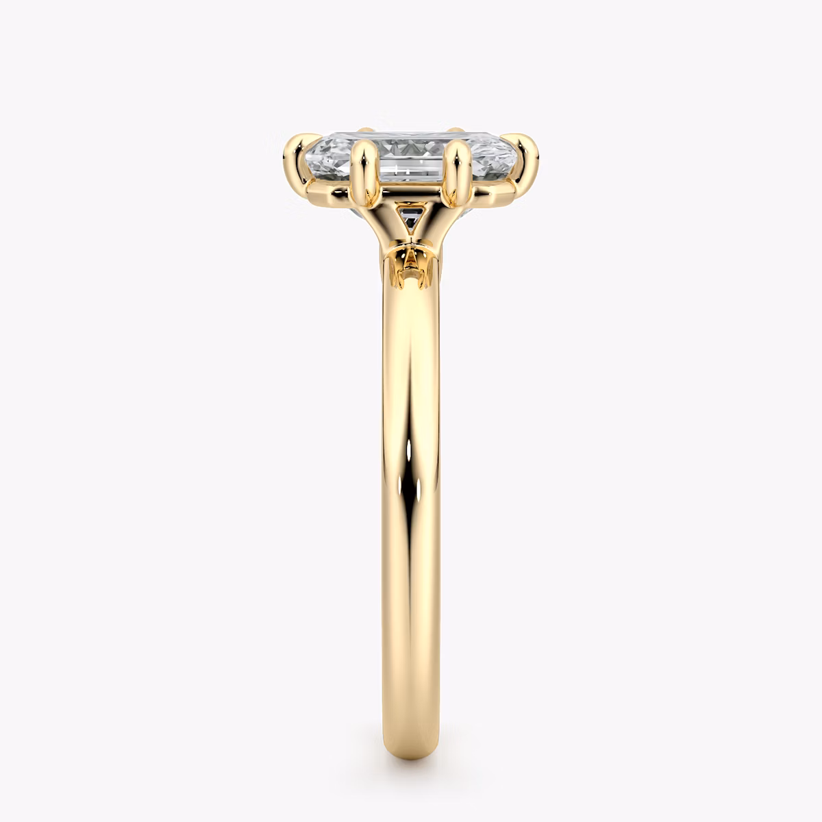The Signature 6 Prong | Radiant | 18k | Yellow Gold | bandAccent: Plain | bandWidth: large | hiddenHalo: no | diamondOrientation: vertical | caratWeight: other