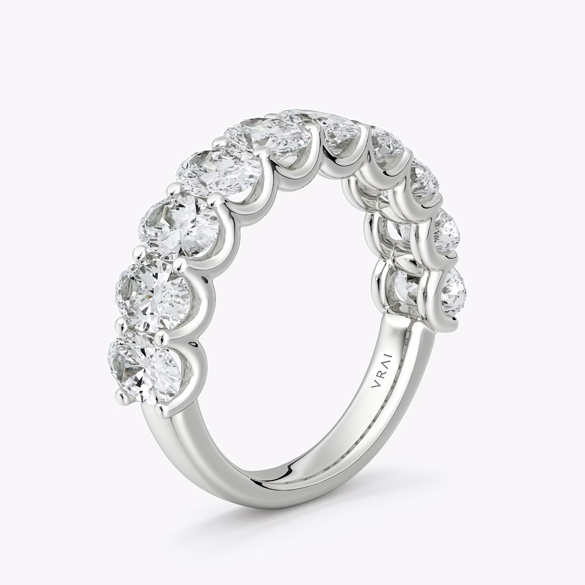 The Eternity Band | Oval | 18k | White Gold | bandStyle: half | caratWeight: 2.5ct