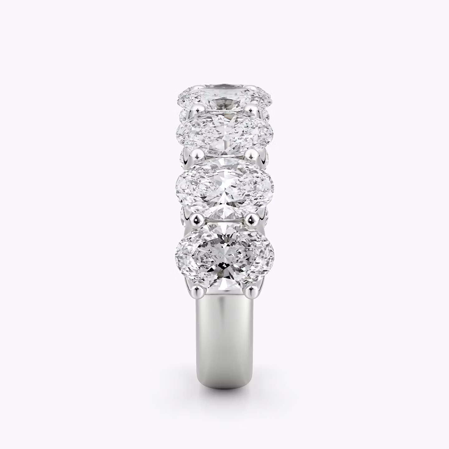 Eternity Ring | Oval | Platin | bandStyle: half | caratWeight: 4.0ct