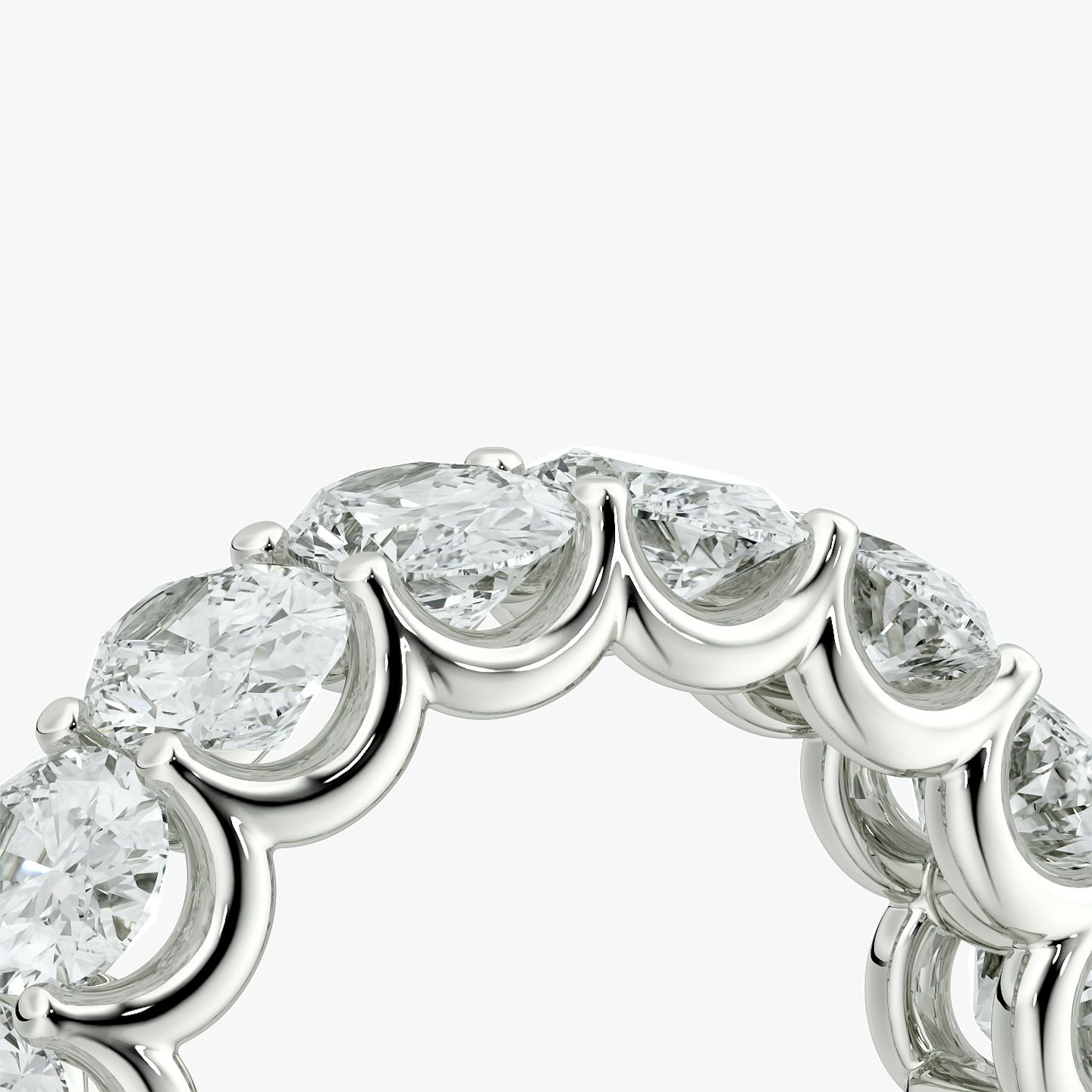 Eternity Ring | Oval | Platin | bandStyle: half | caratWeight: 4.0ct