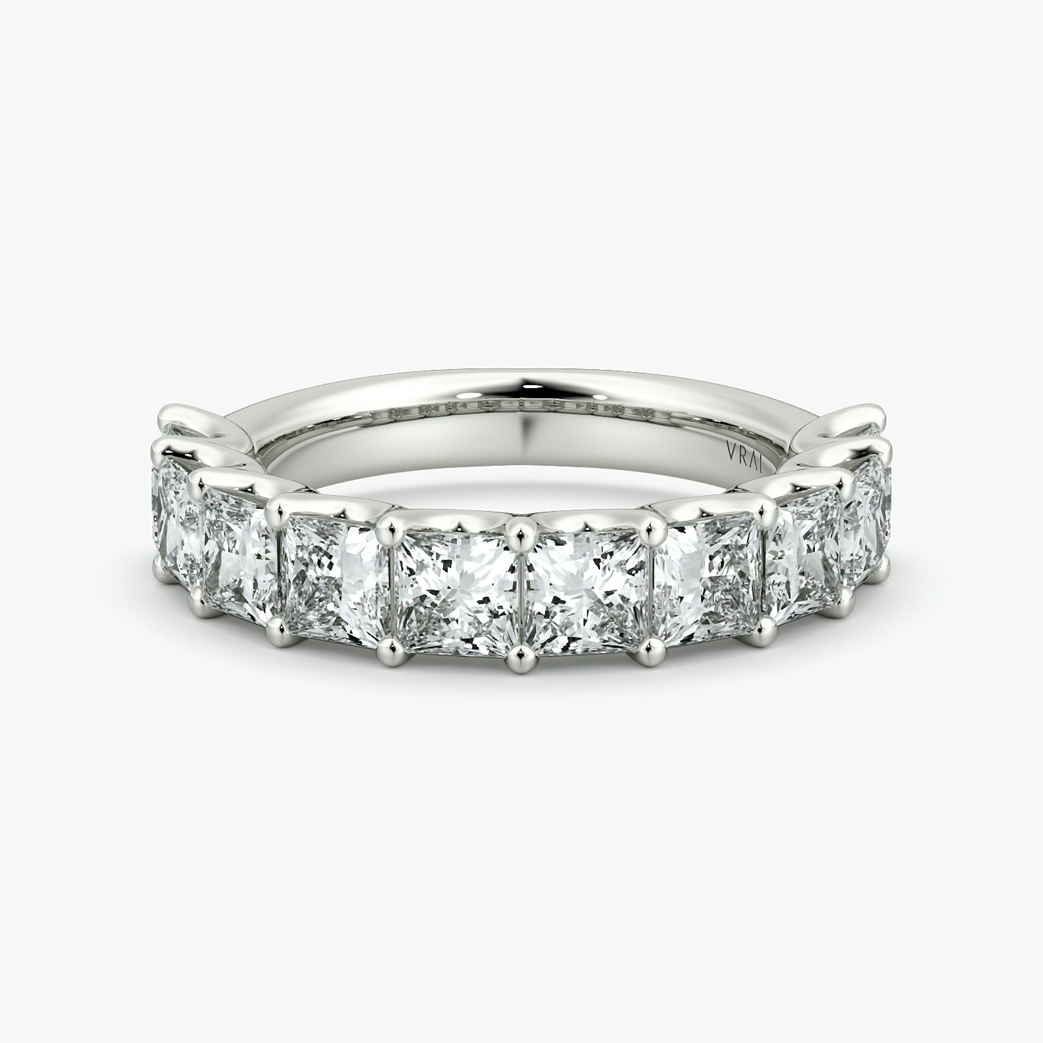 Eternity Ring | Princess | Platin | bandStyle: half | caratWeight: 2.5ct
