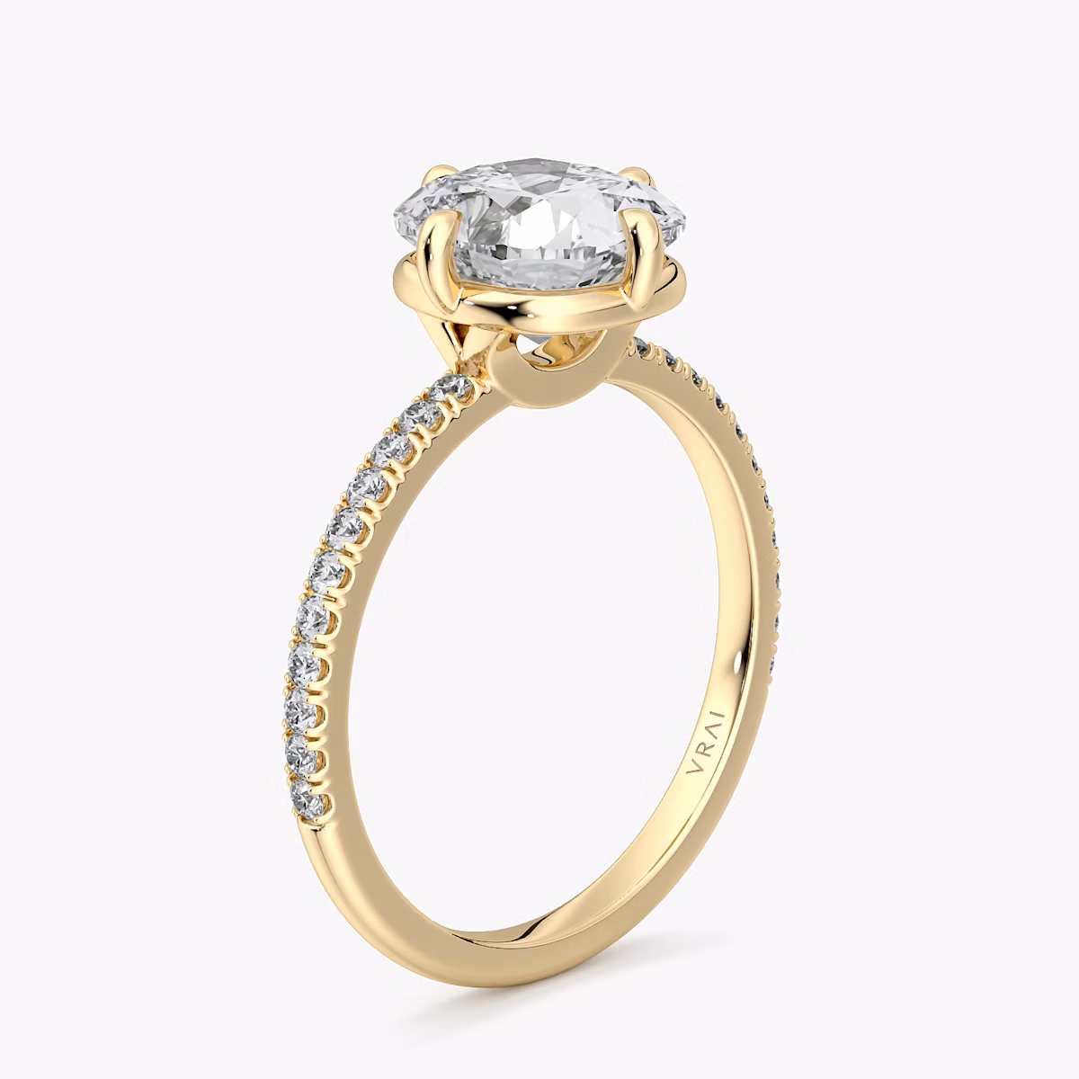 Anillo de compromiso Compass | Cojín | 18k | Oro amarillo | bandAccent: Pavé | diamondOrientation: vertical | caratWeight: other