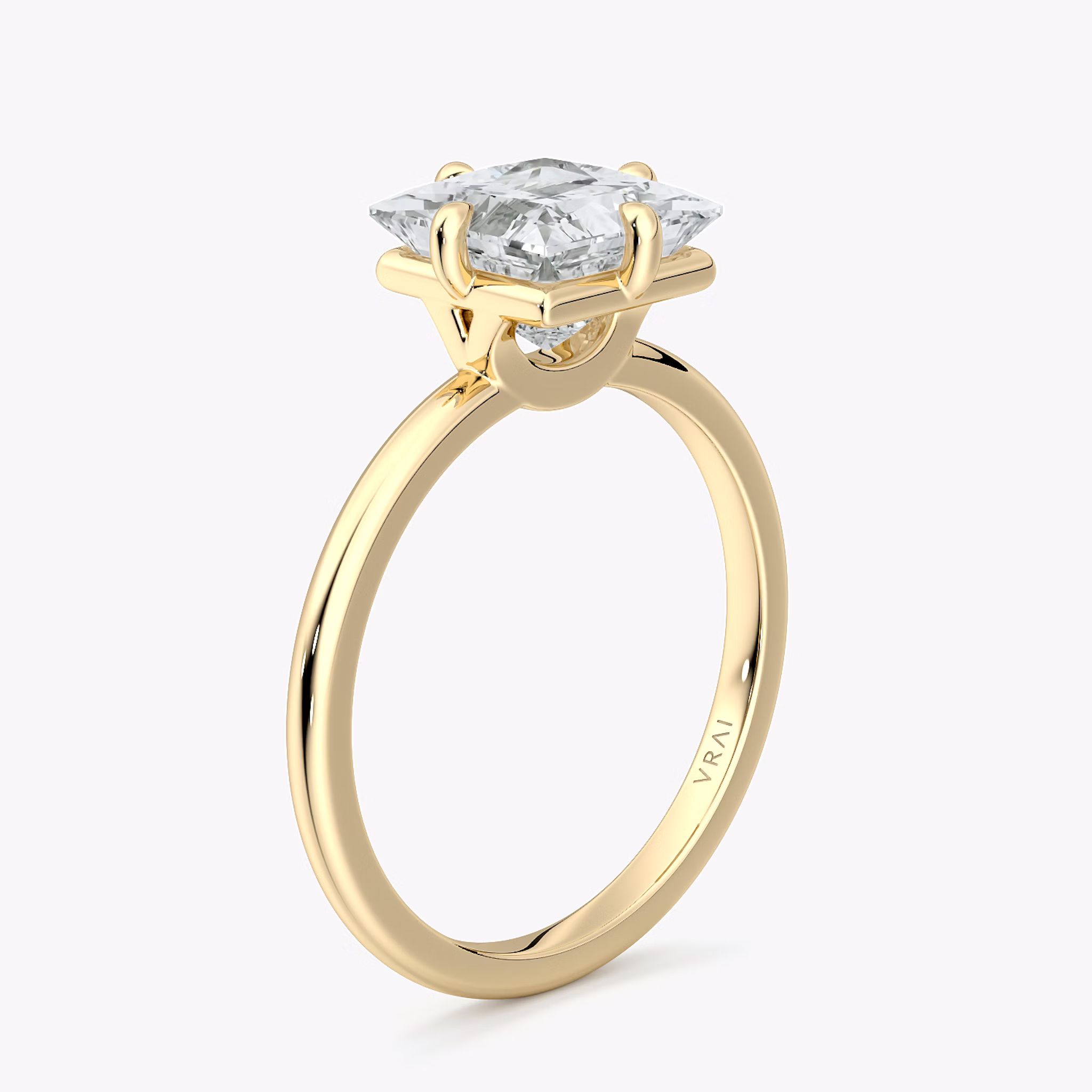The Compass Solitaire | Princess | 18k | Yellow Gold | bandAccent: Plain | diamondOrientation: vertical | caratWeight: other