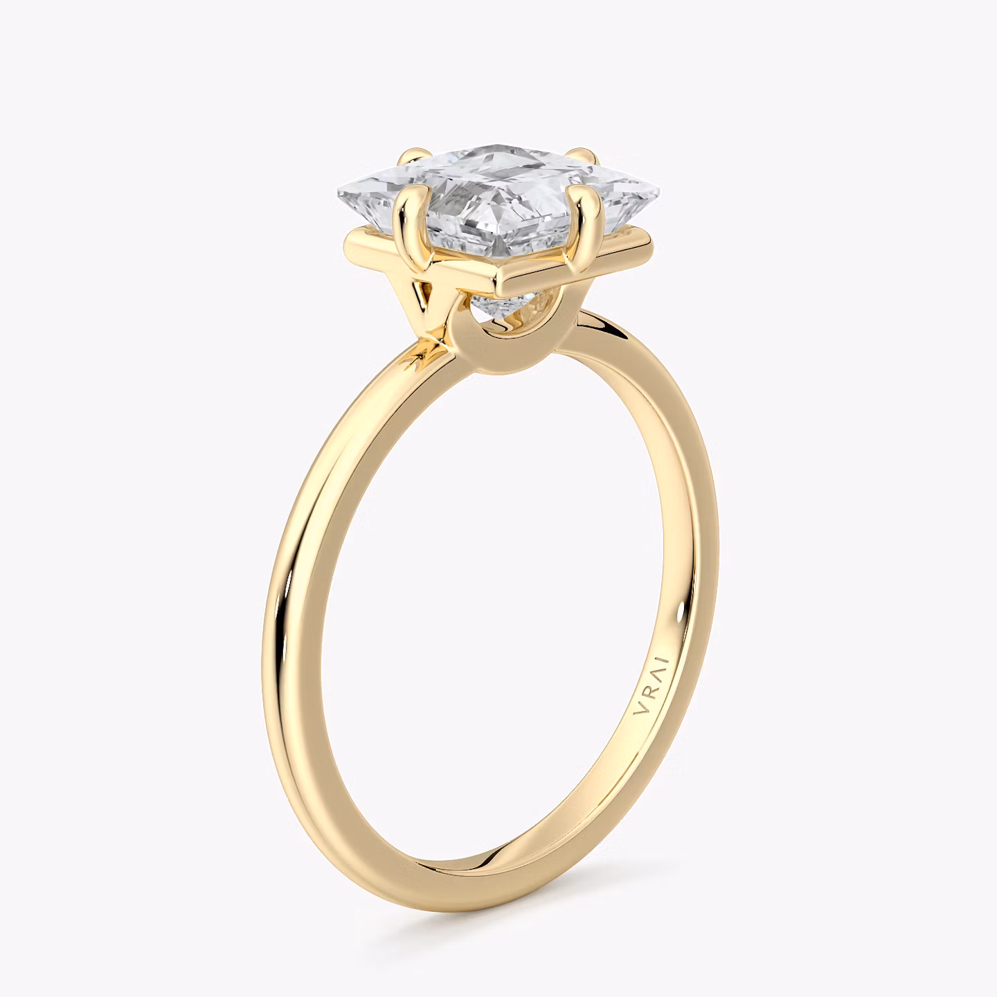 Anillo de compromiso Compass | Princesa | 18k | Oro amarillo | bandAccent: Simple | diamondOrientation: vertical | caratWeight: other