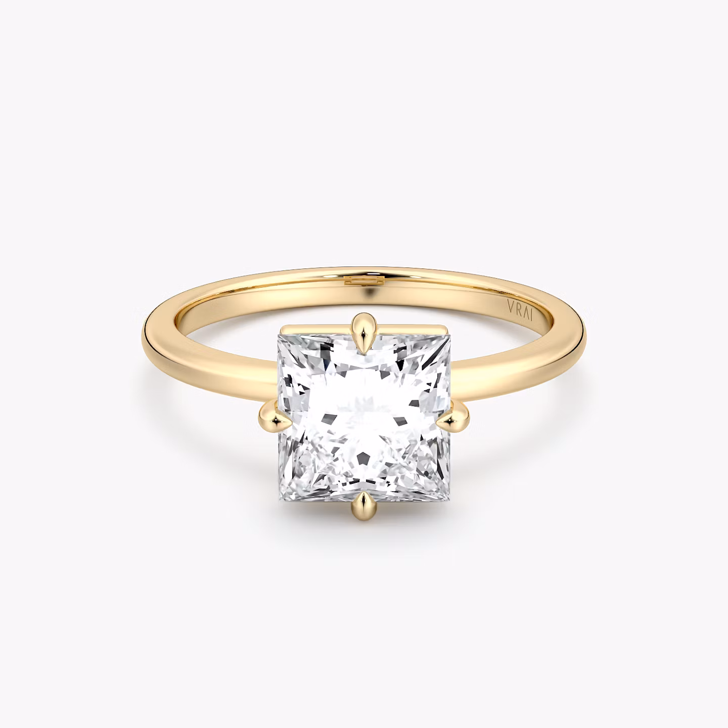 Anillo de compromiso Compass | Princesa | 18k | Oro amarillo | bandAccent: Simple | diamondOrientation: vertical | caratWeight: other