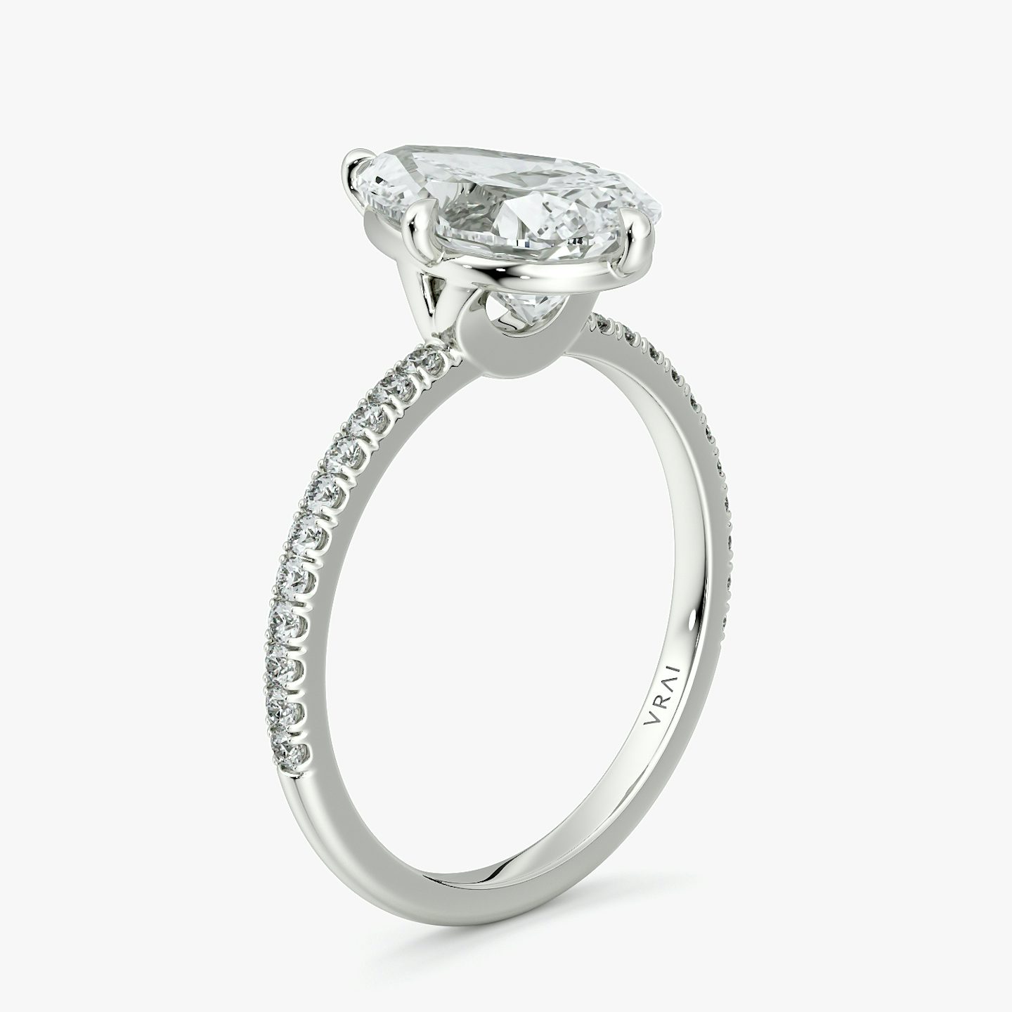 Bague de fiançailles Compass | Poire | Platine | bandAccent: Pavé | diamondOrientation: vertical | caratWeight: other
