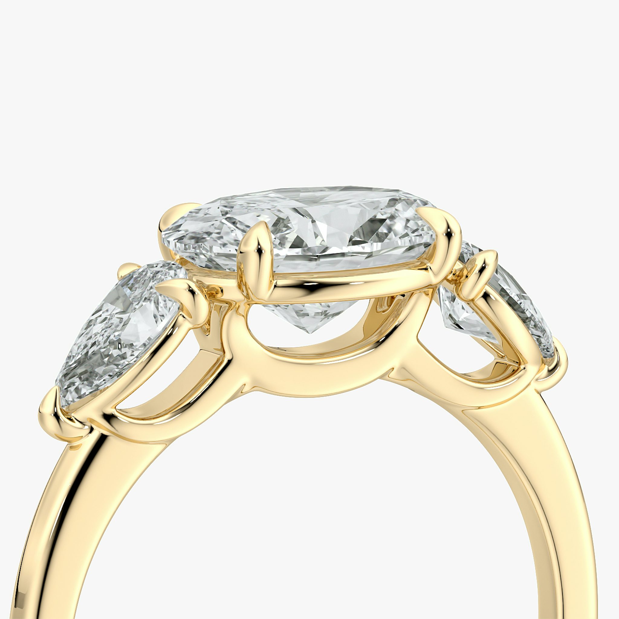 The Three Stone | Oval | 18k | Yellow Gold | bandAccent: Plain | diamondOrientation: horizontal | sideStoneCarat: 0.25ct | sideStoneShape: Pear | caratWeight: other