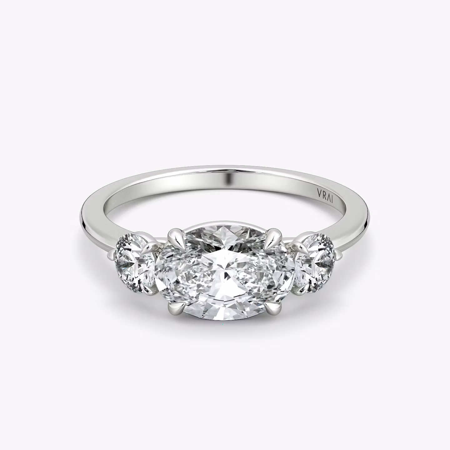 The Three Stone Oval | Platinum