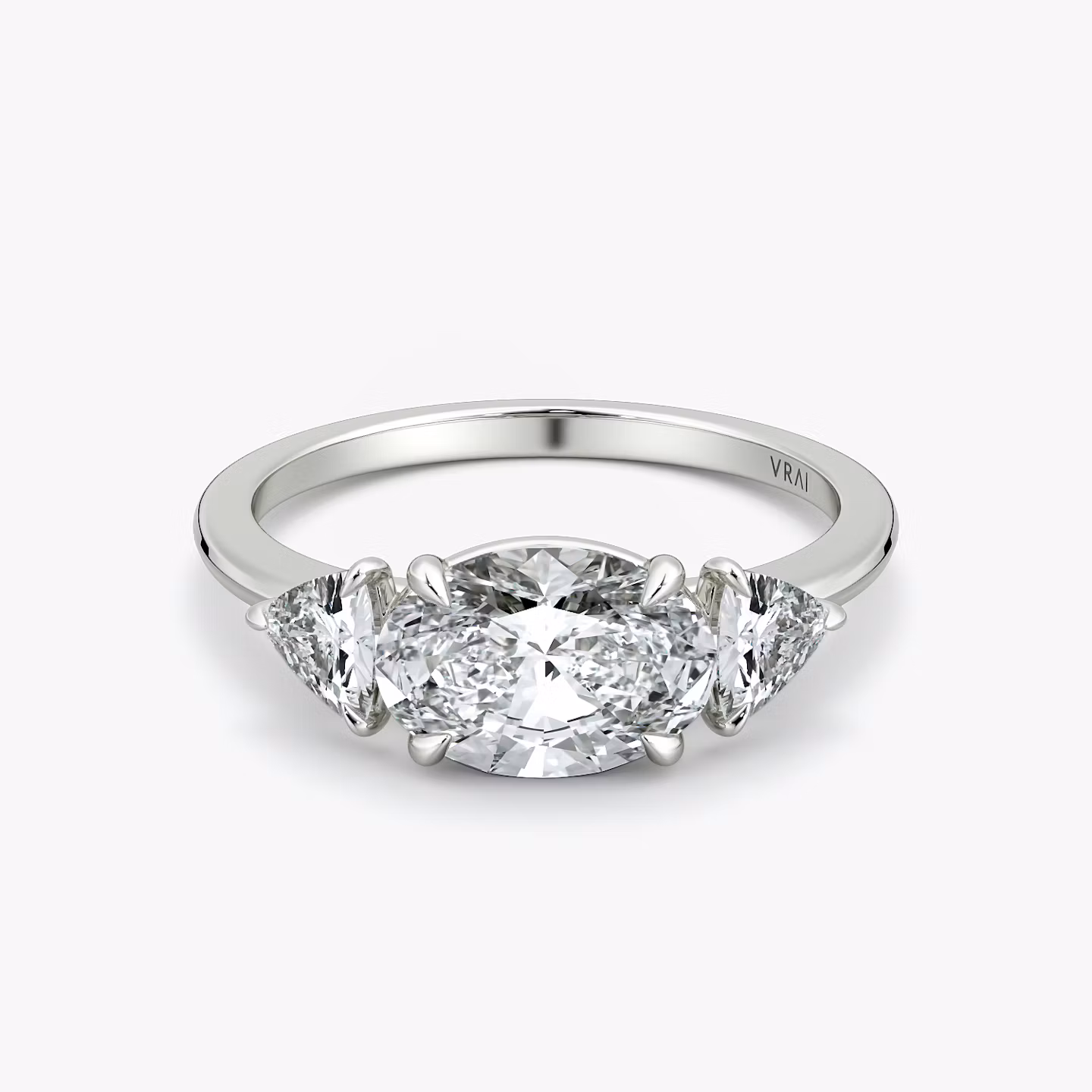 The Three Stone Oval | Platinum