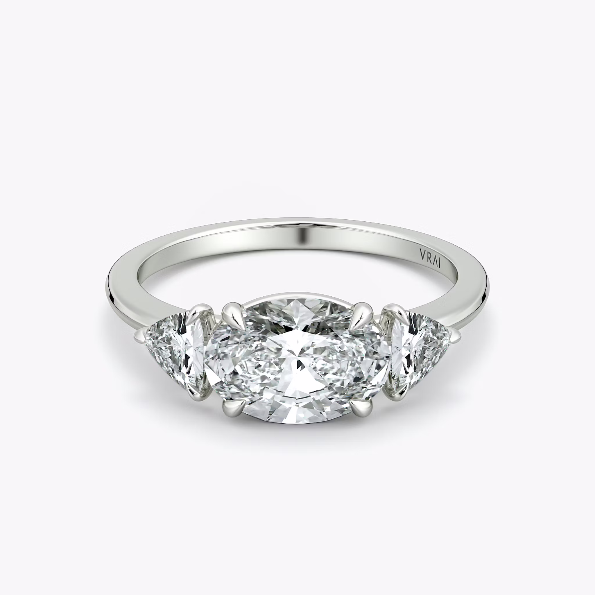 The Three Stone Oval | Platinum