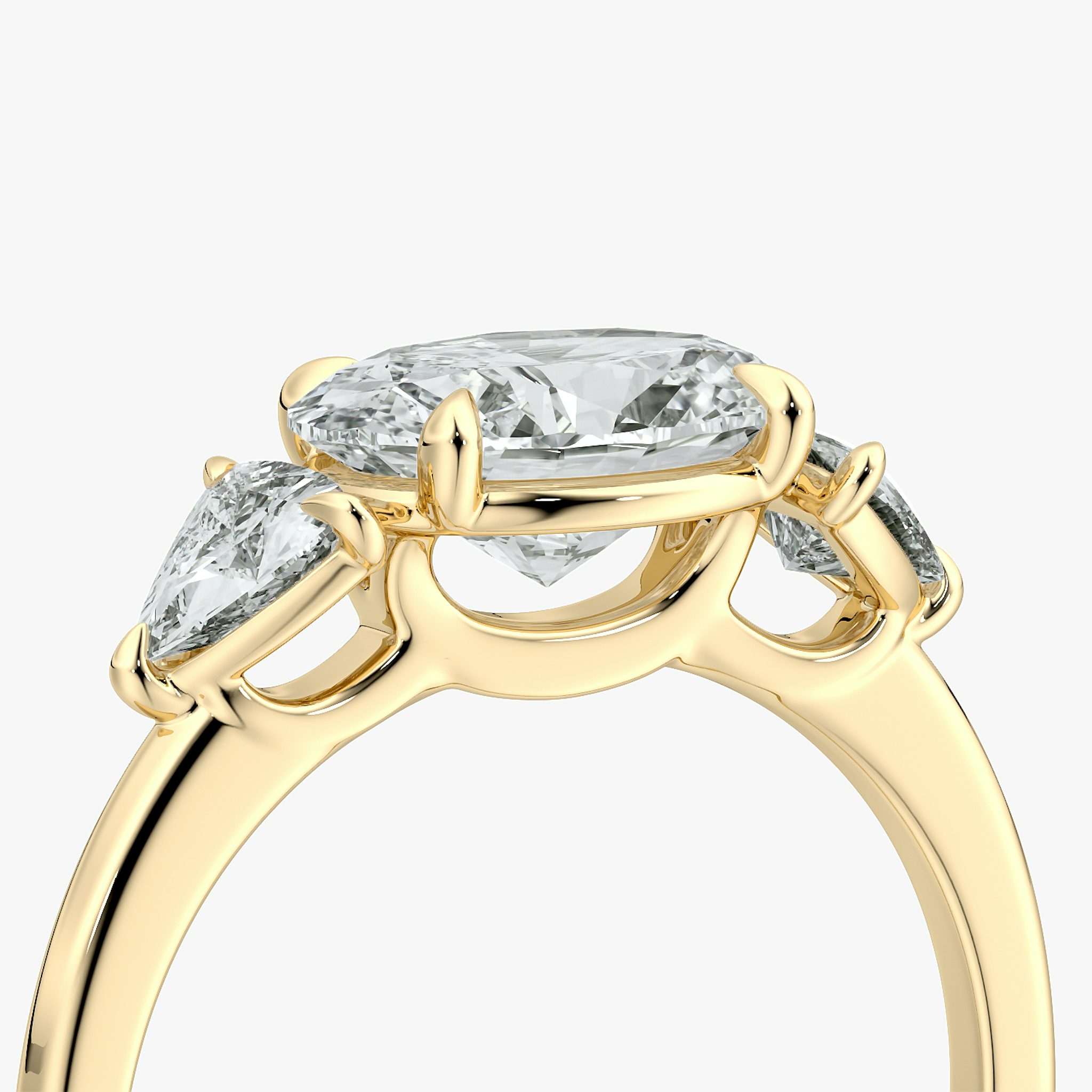 The Three Stone | Oval | 18k | Yellow Gold | bandAccent: Plain | diamondOrientation: horizontal | sideStoneCarat: 0.25ct | sideStoneShape: Trillion | caratWeight: other