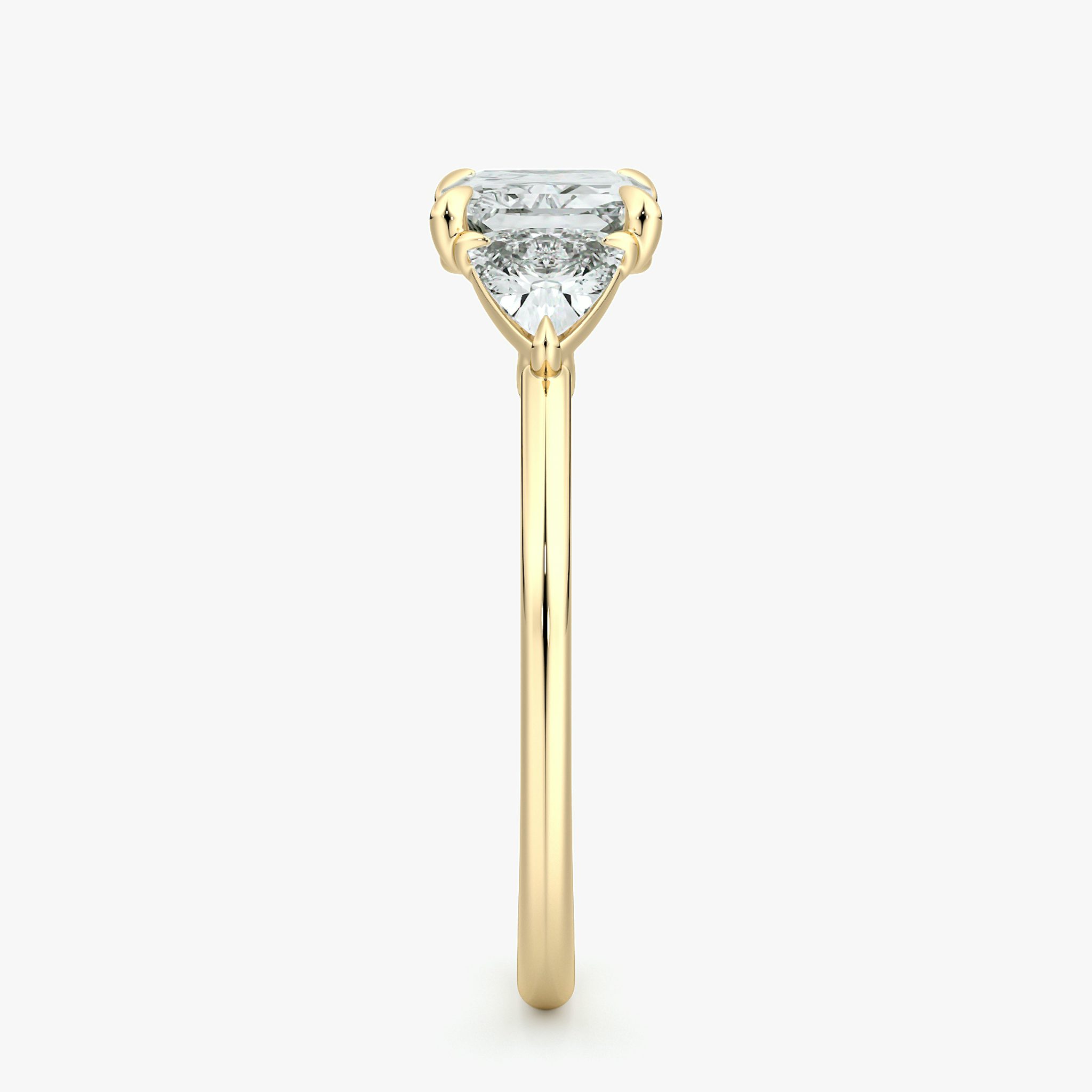 The Three Stone | Radiant | 18k | Yellow Gold | bandAccent: Plain | diamondOrientation: horizontal | sideStoneCarat: 0.25ct | sideStoneShape: Trillion | caratWeight: other