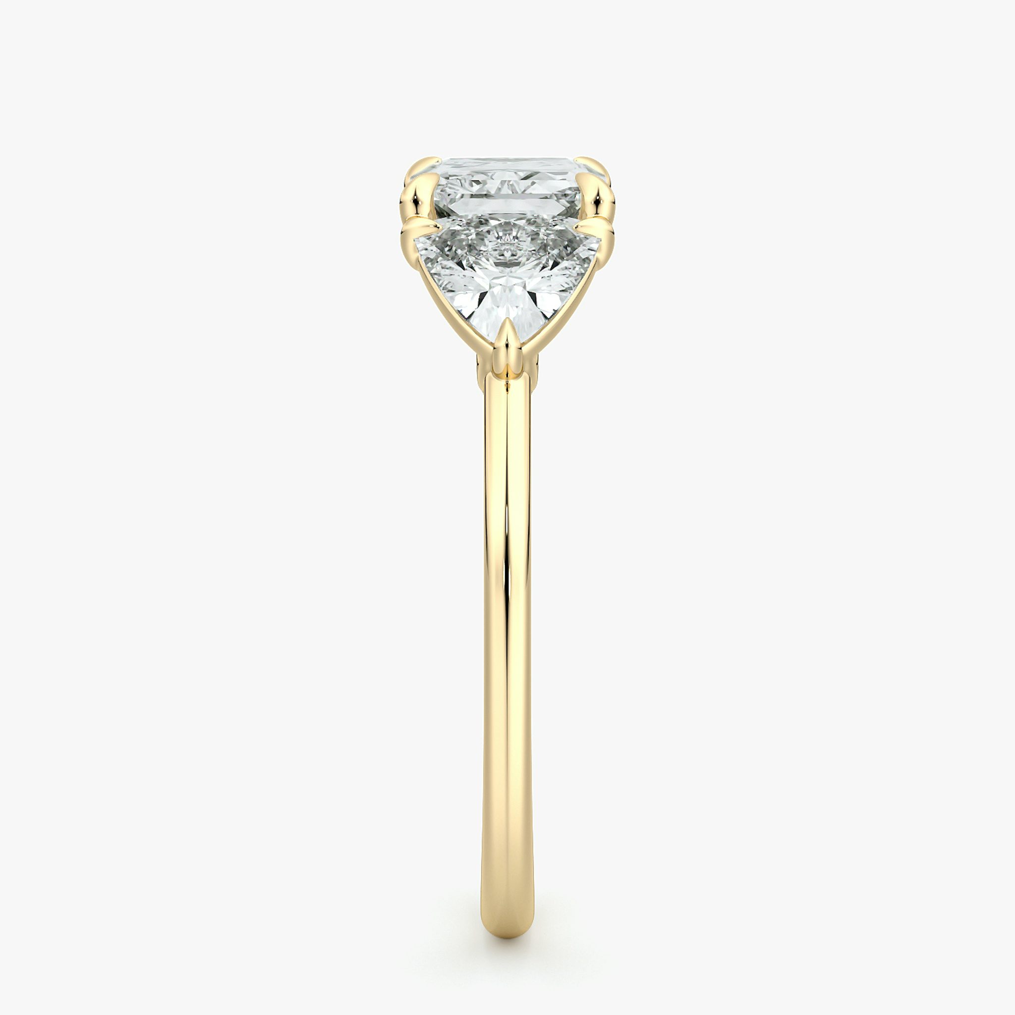 The Three Stone | Radiant | 18k | Yellow Gold | bandAccent: Plain | diamondOrientation: horizontal | sideStoneCarat: 0.50ct | sideStoneShape: Trillion | caratWeight: other