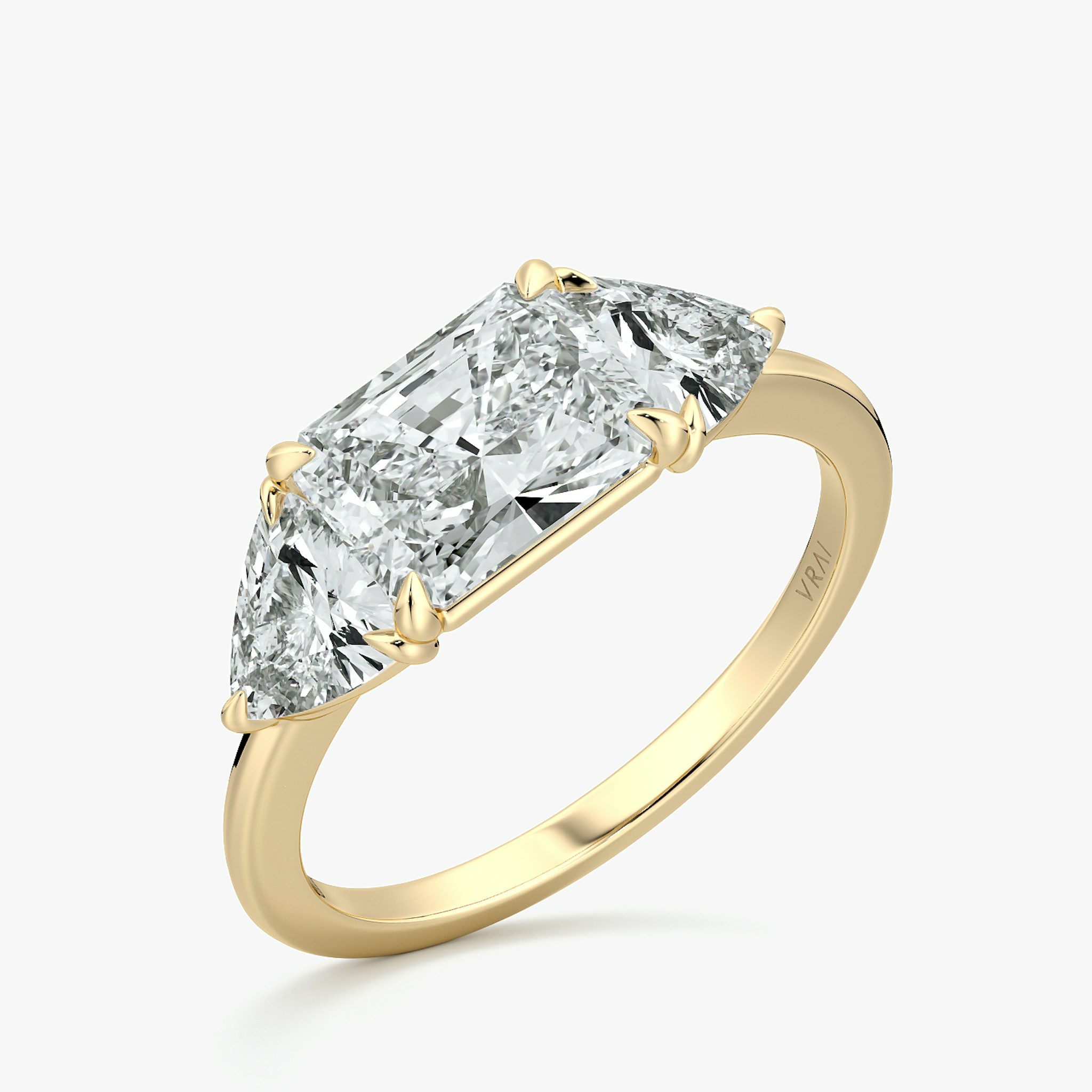 The Three Stone | Radiant | 18k | Yellow Gold | bandAccent: Plain | diamondOrientation: horizontal | sideStoneCarat: 0.50ct | sideStoneShape: Trillion | caratWeight: other