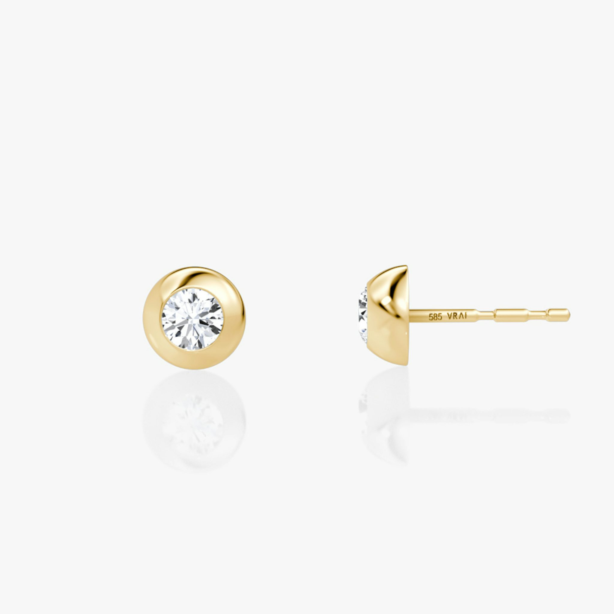Petite Dome Studs | Round Brilliant | 14k | Yellow Gold | caratWeight: 0.25ct