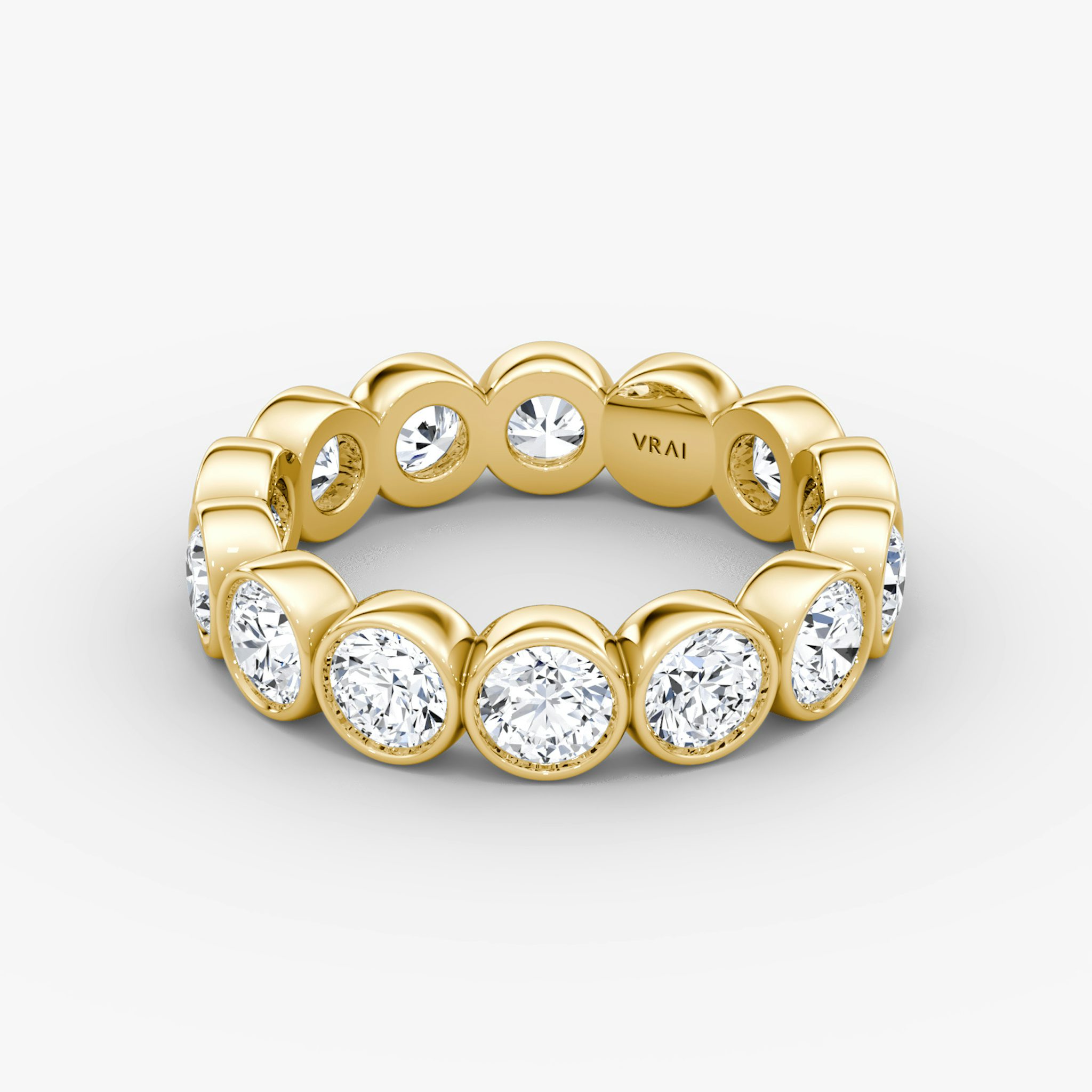 The Bezel Eternity Band | Round Brilliant | 18k | Yellow Gold | diamondSize: large