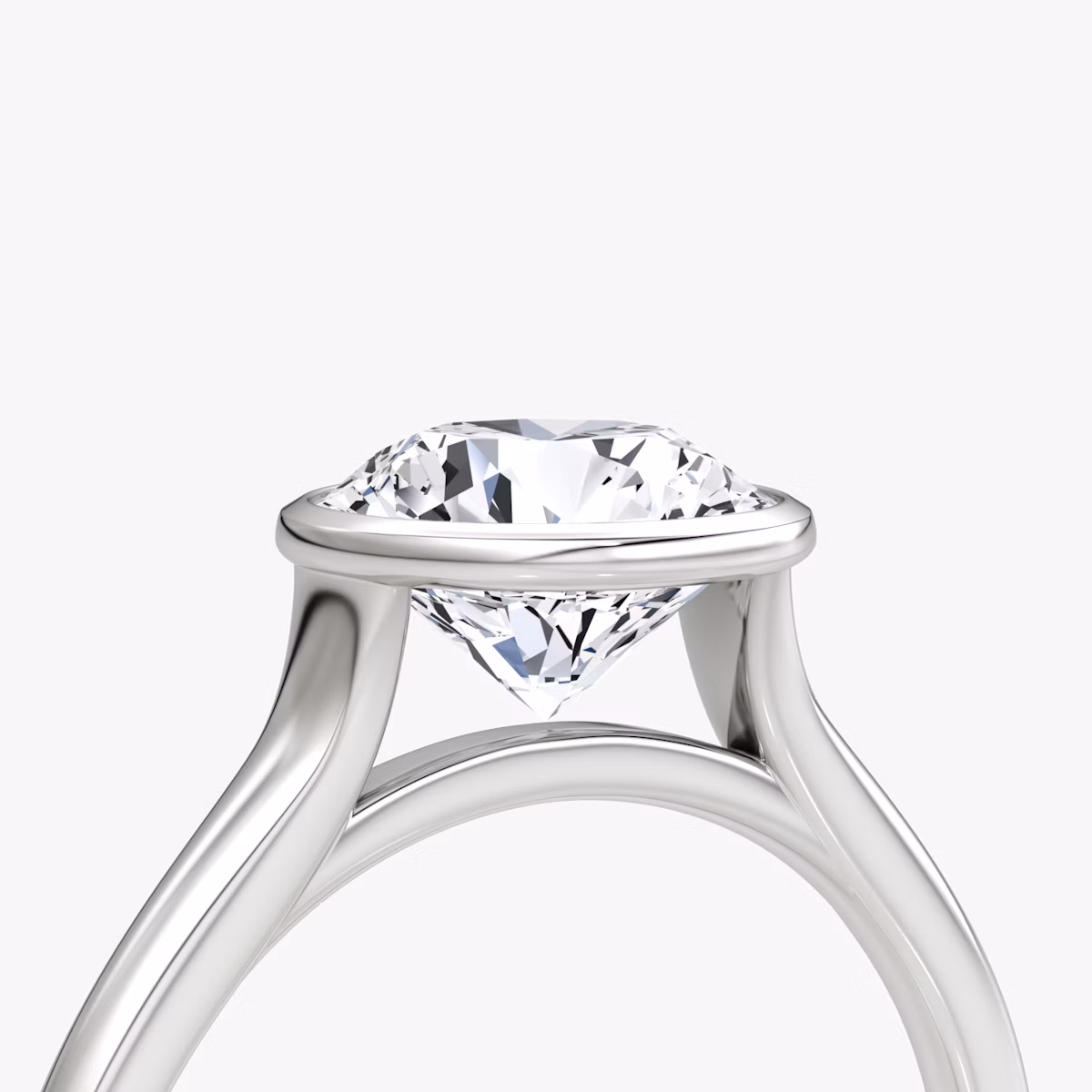 The Flat Edge Bezel | Round Brilliant | 18k | White Gold | bandAccent: Plain | caratWeight: other | diamondOrientation: horizontal