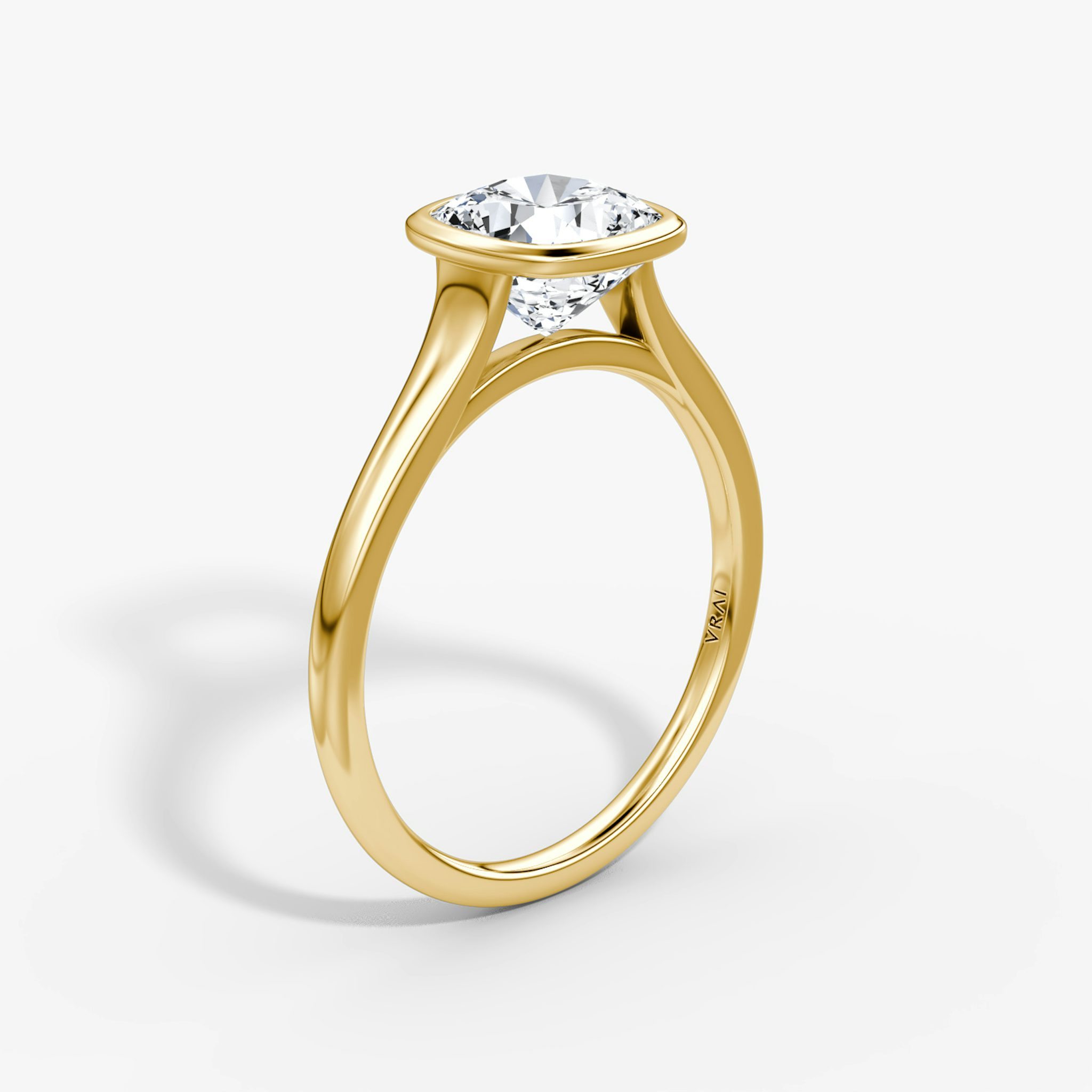 The Flat Edge Bezel | Cushion | 18k | Yellow Gold | bandAccent: Plain | diamondOrientation: vertical | caratWeight: other