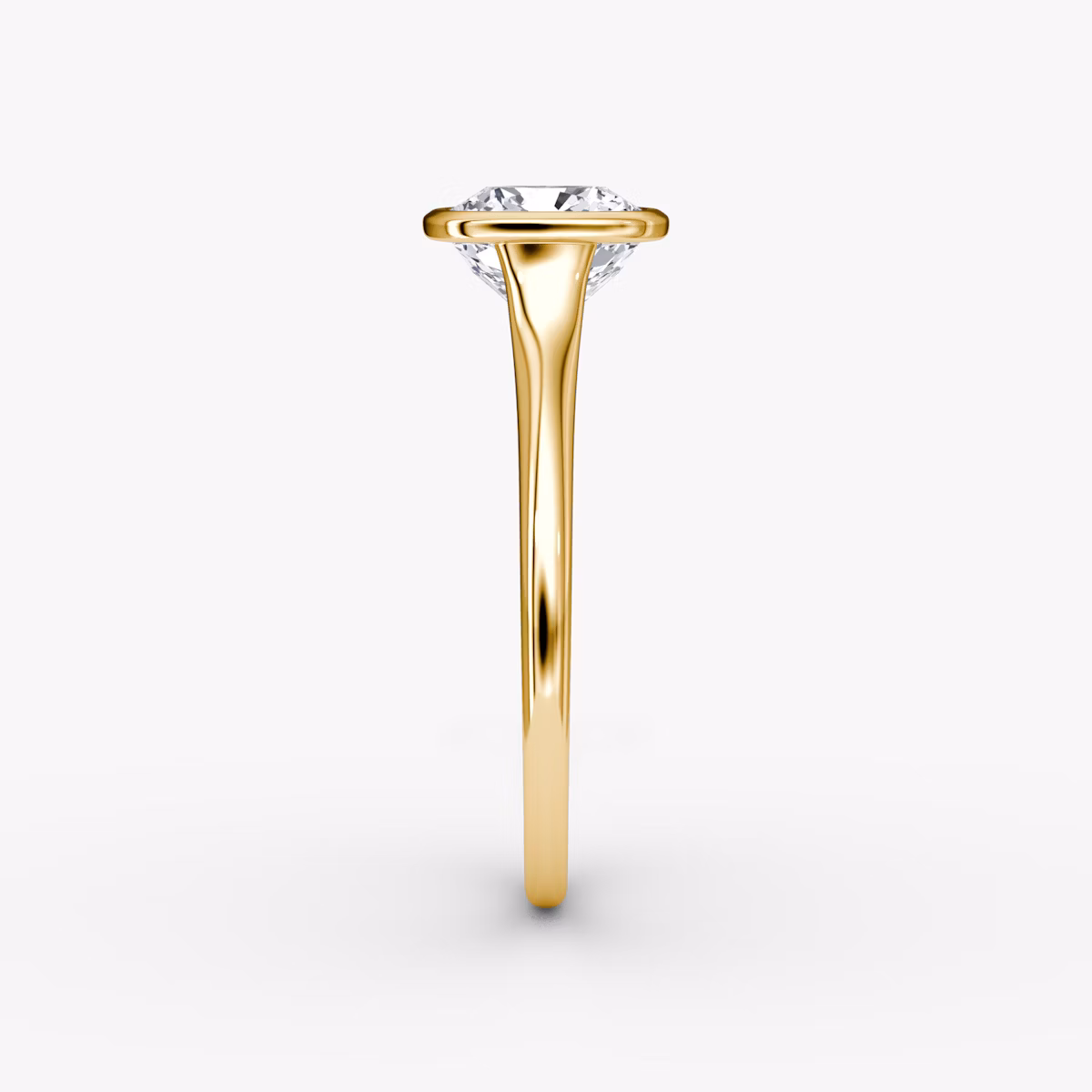 The Flat Edge Bezel | Cushion | 18k | Yellow Gold | bandAccent: Plain | diamondOrientation: horizontal | caratWeight: other