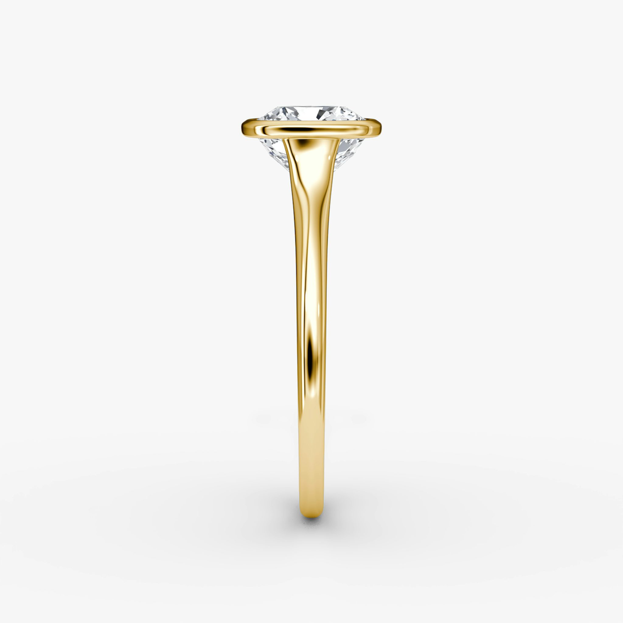 The Flat Edge Bezel | Cushion | 18k | Yellow Gold | bandAccent: Plain | diamondOrientation: vertical | caratWeight: other
