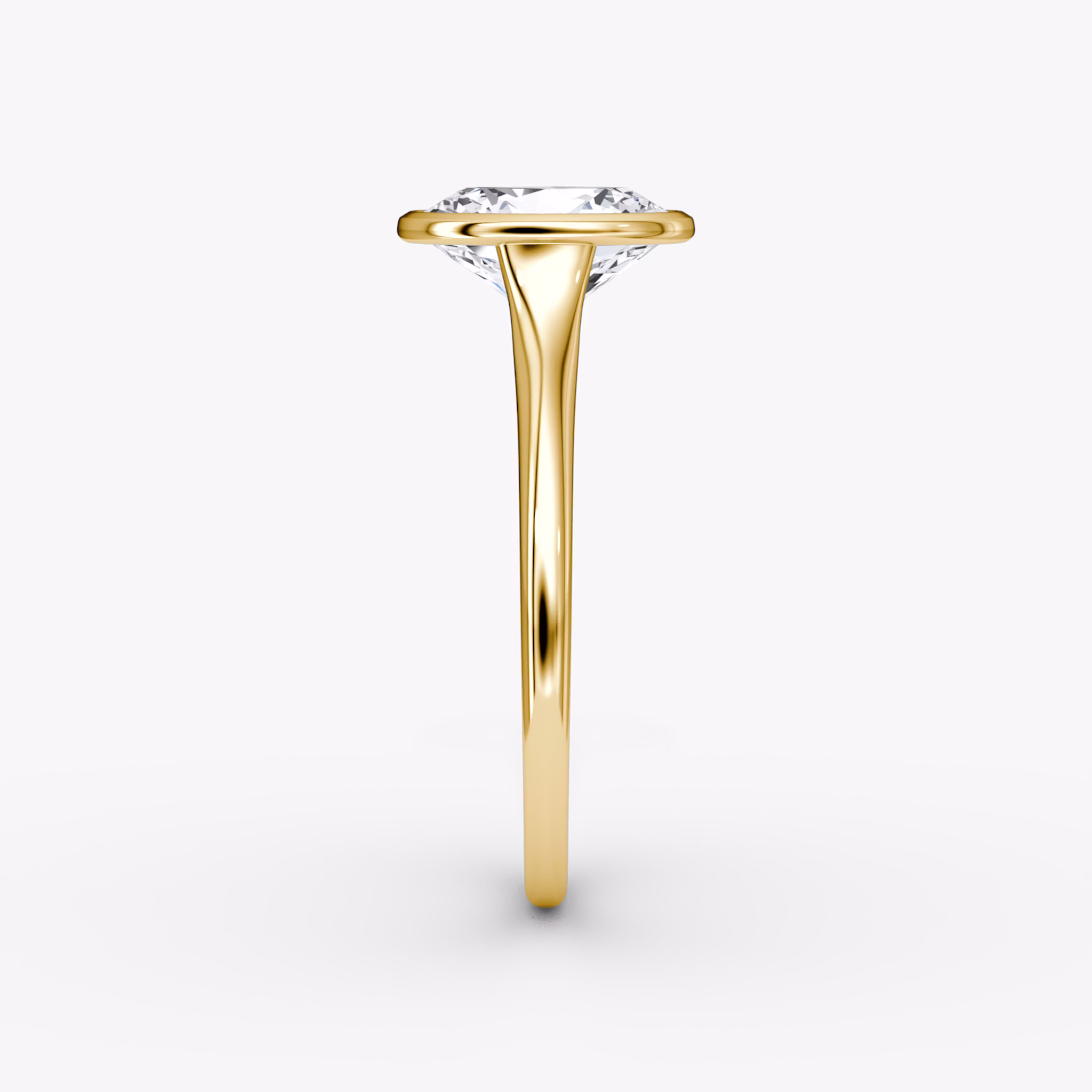 The Flat Edge Bezel | Oval | 18k | Yellow Gold | bandAccent: Plain | diamondOrientation: vertical | caratWeight: other