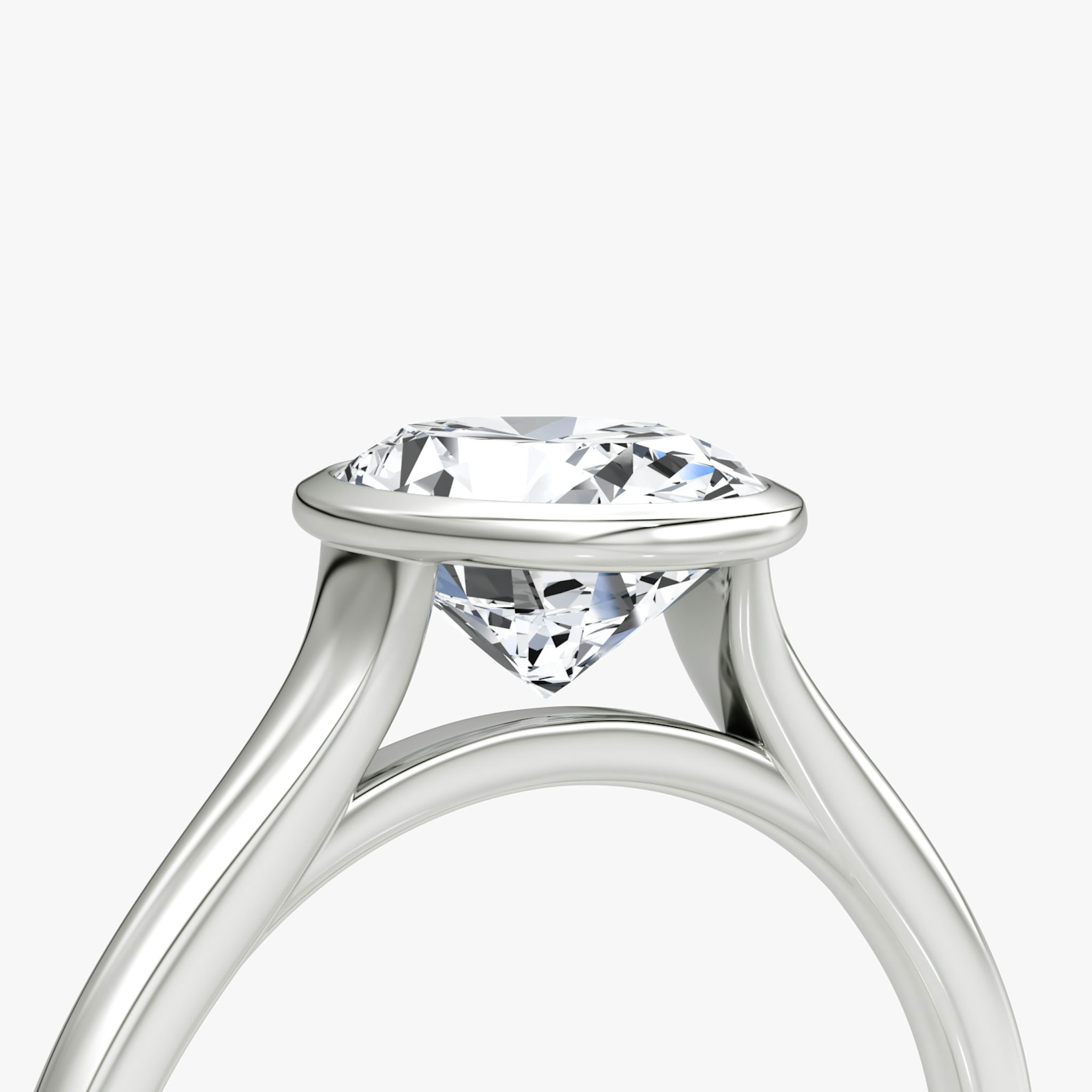 The Flat Edge Bezel | Oval | 18k | White Gold | bandAccent: Plain | diamondOrientation: vertical | caratWeight: other