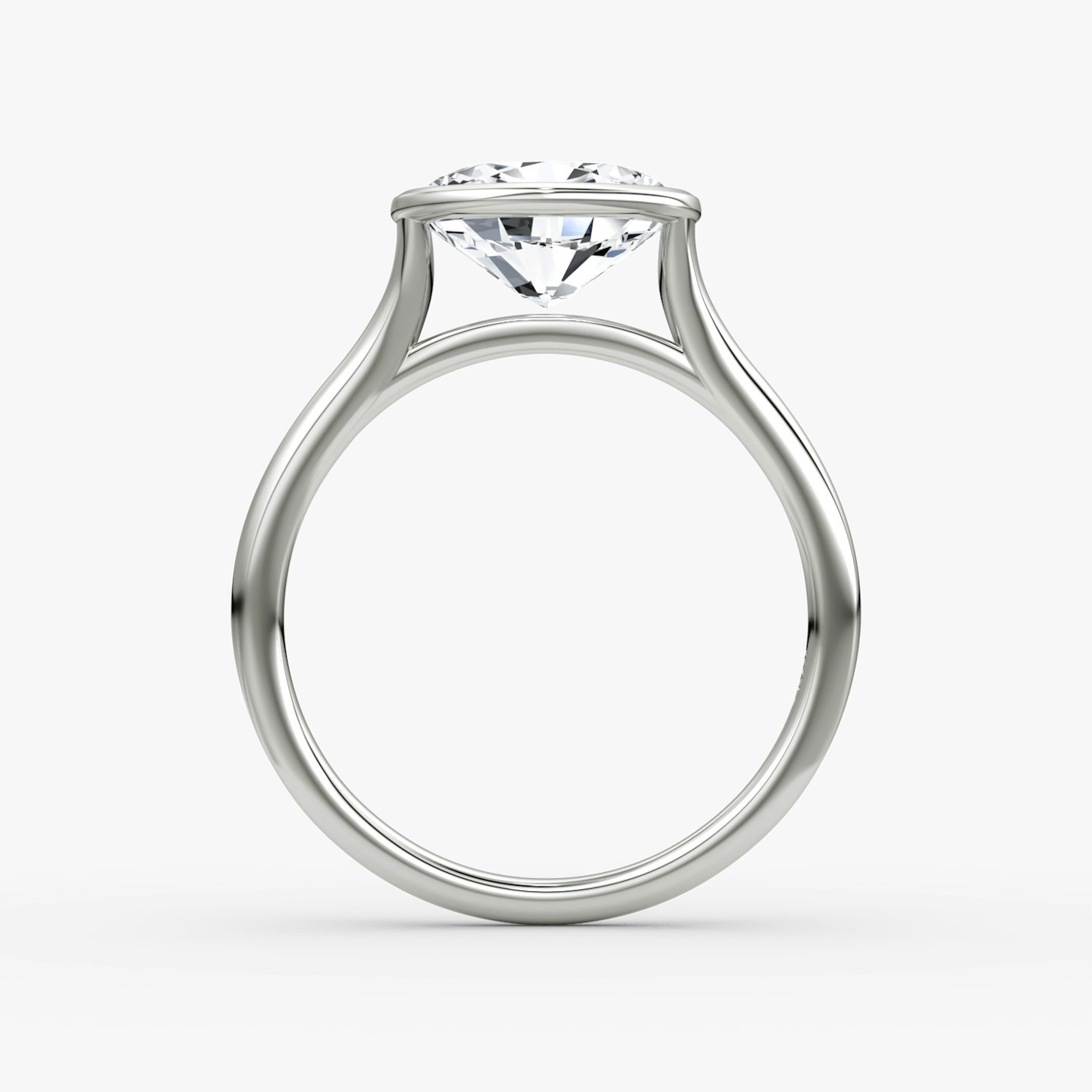 The Flat Edge Bezel | Oval | 18k | White Gold | bandAccent: Plain | diamondOrientation: horizontal | caratWeight: other