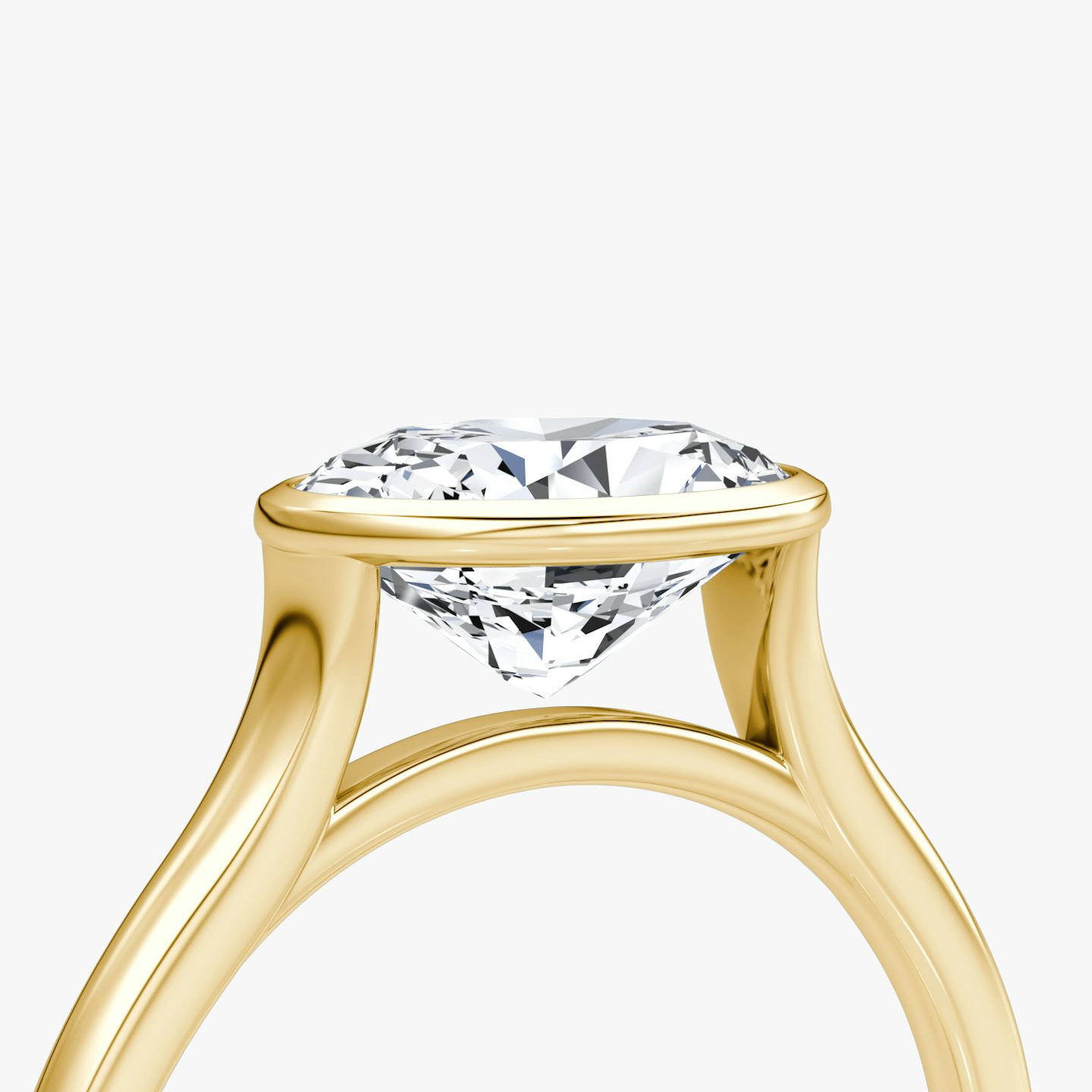 The Flat Edge Bezel | Oval | 18k | Yellow Gold | bandAccent: Plain | diamondOrientation: horizontal | caratWeight: other