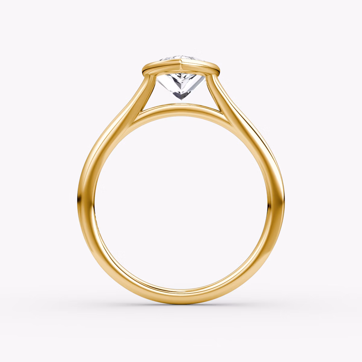 The Flat Edge Bezel | Pear | 18k | Yellow Gold | bandAccent: Plain | diamondOrientation: vertical | caratWeight: other