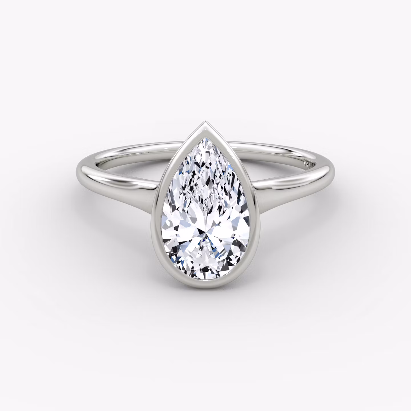 The Flat Edge Bezel Pear | White Gold
