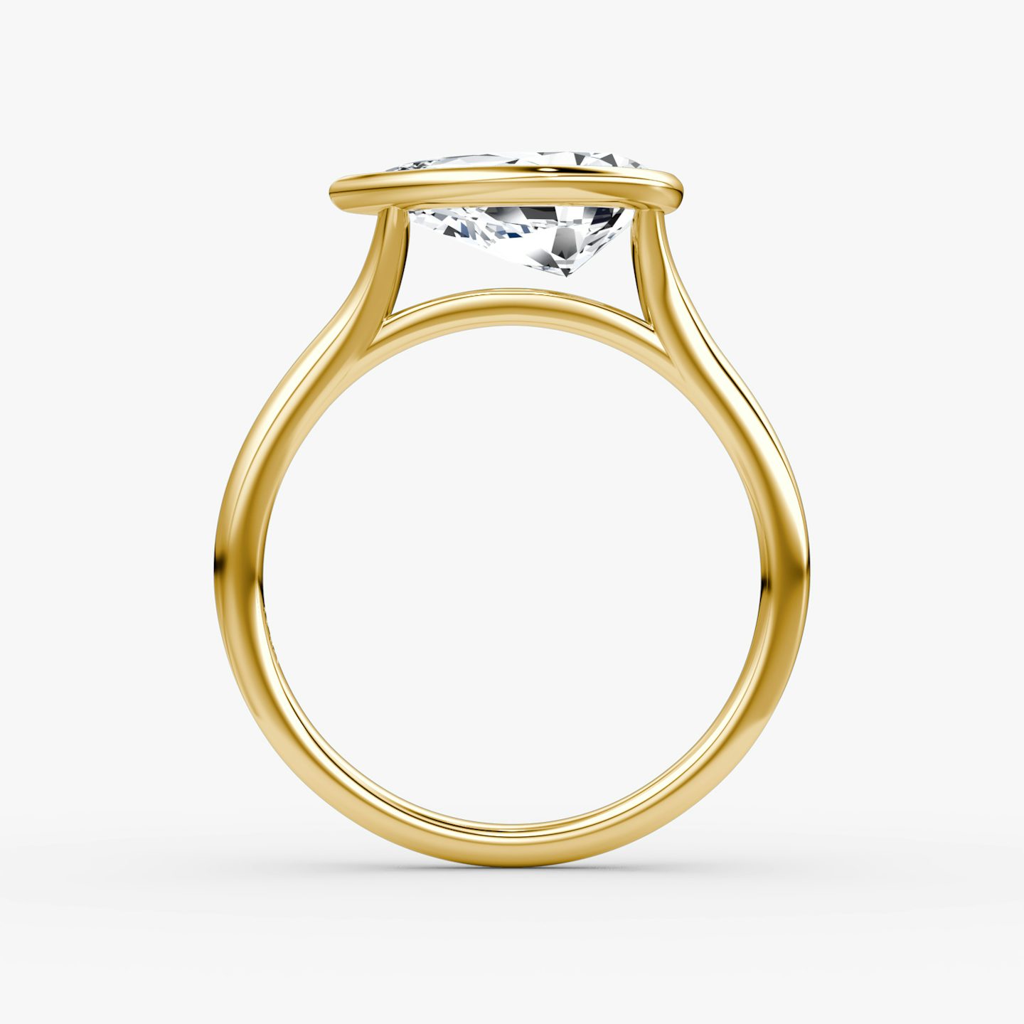 Flat Edge Bezel | Tropfen | 18k | Gelbgold | bandAccent: Ohne Pavé-Besatz | diamondOrientation: horizontal | caratWeight: other