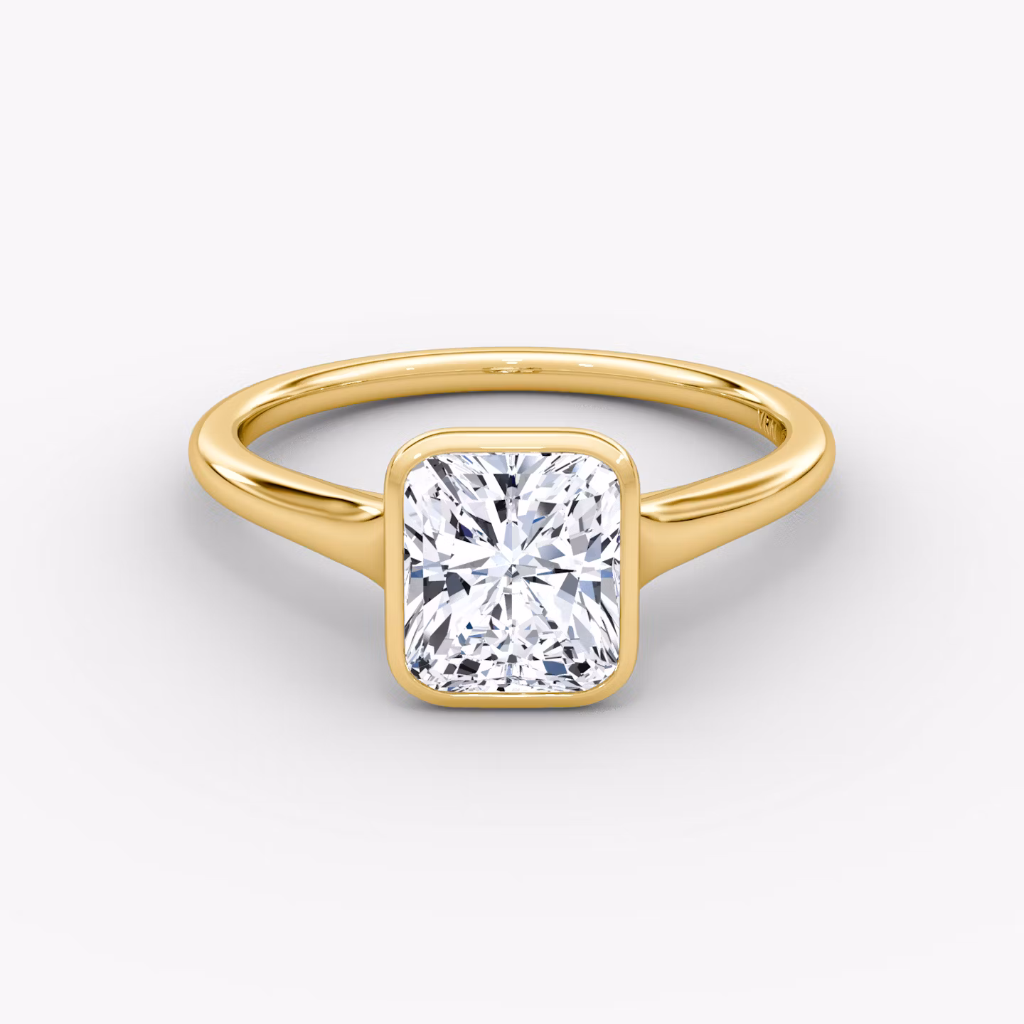 The Flat Edge Bezel Radiant | Yellow Gold