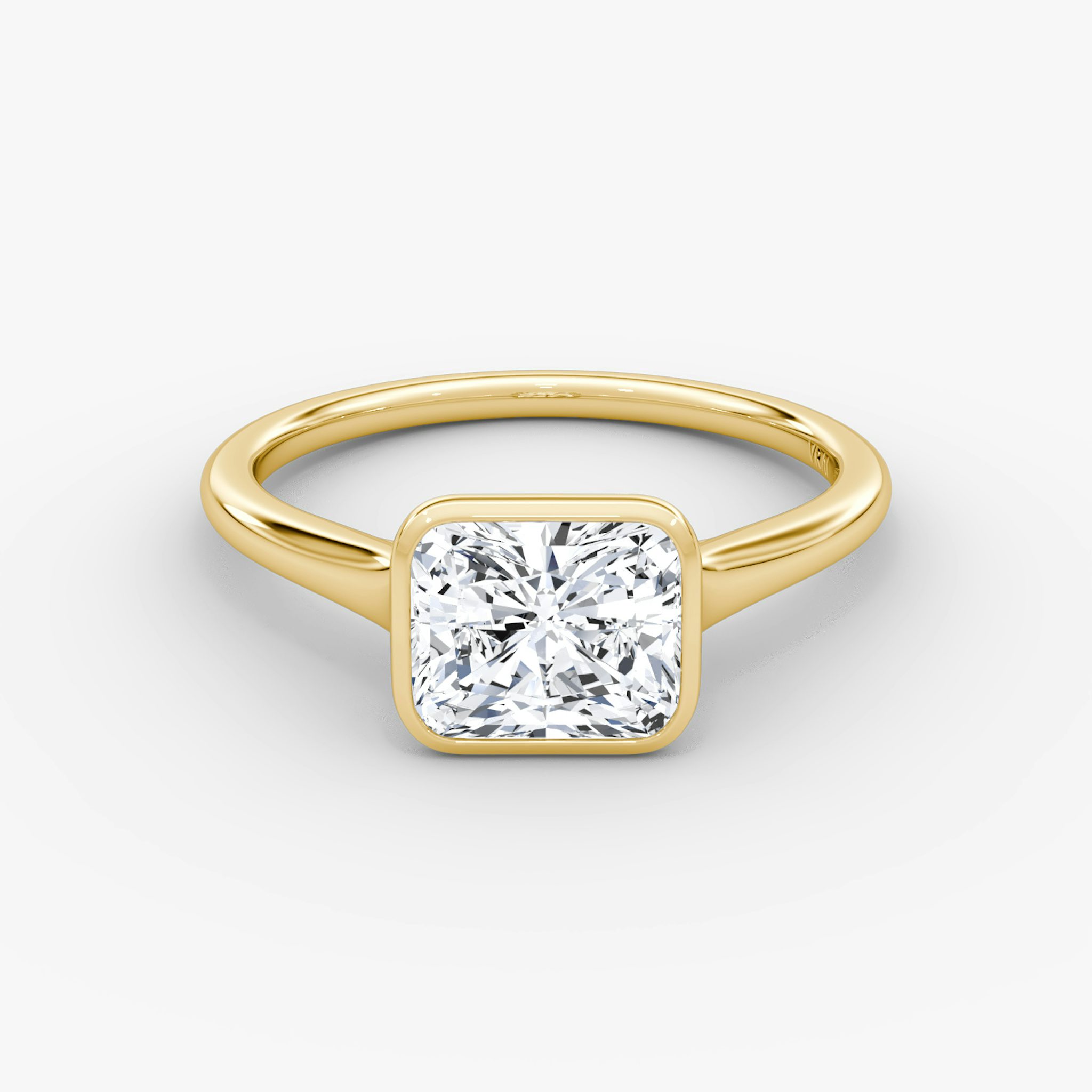 The Flat Edge Bezel | Radiant | 18k | Yellow Gold | bandAccent: Plain | diamondOrientation: horizontal | caratWeight: other
