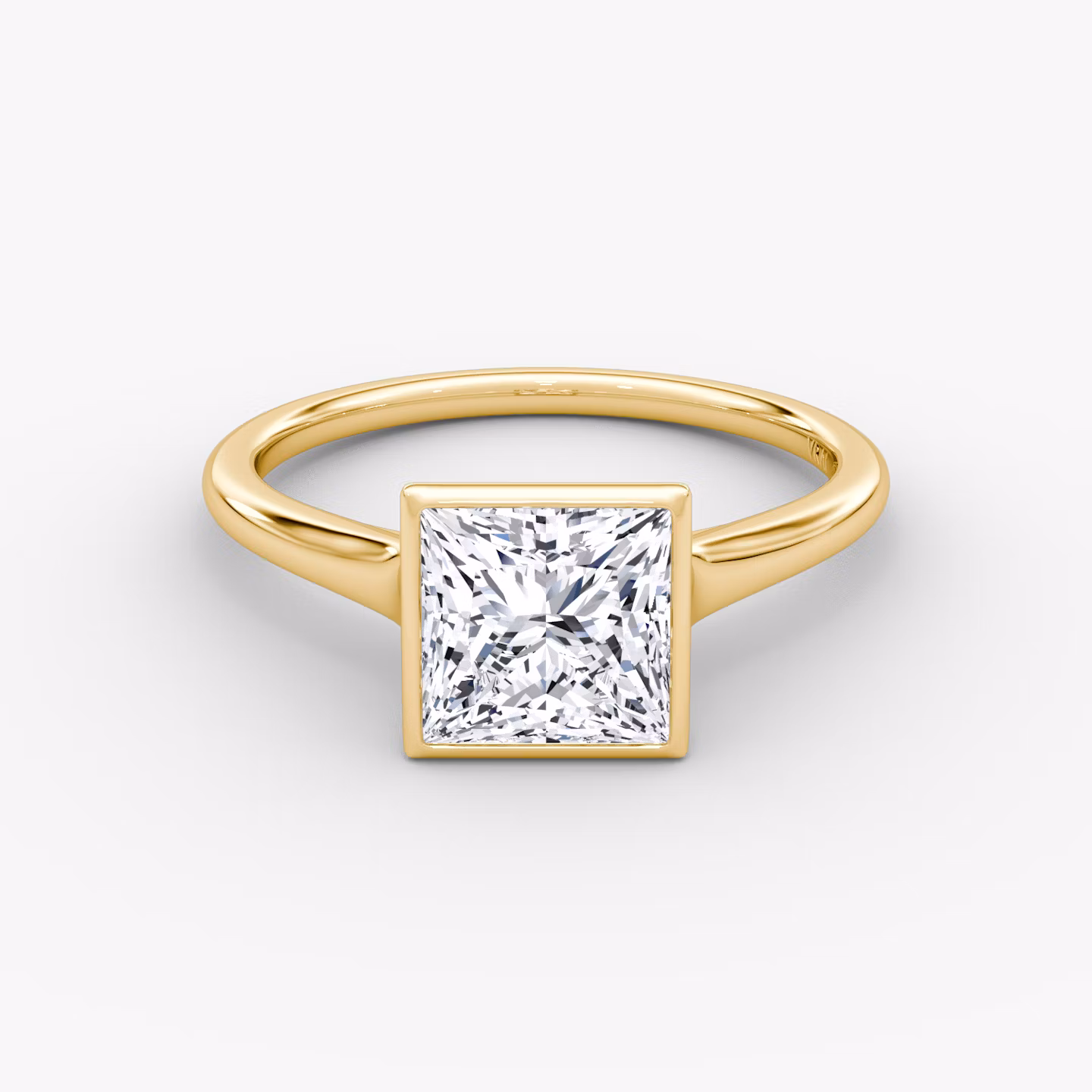 The Flat Edge Bezel | Princess | 18k | Yellow Gold | bandAccent: Plain | diamondOrientation: horizontal | caratWeight: other