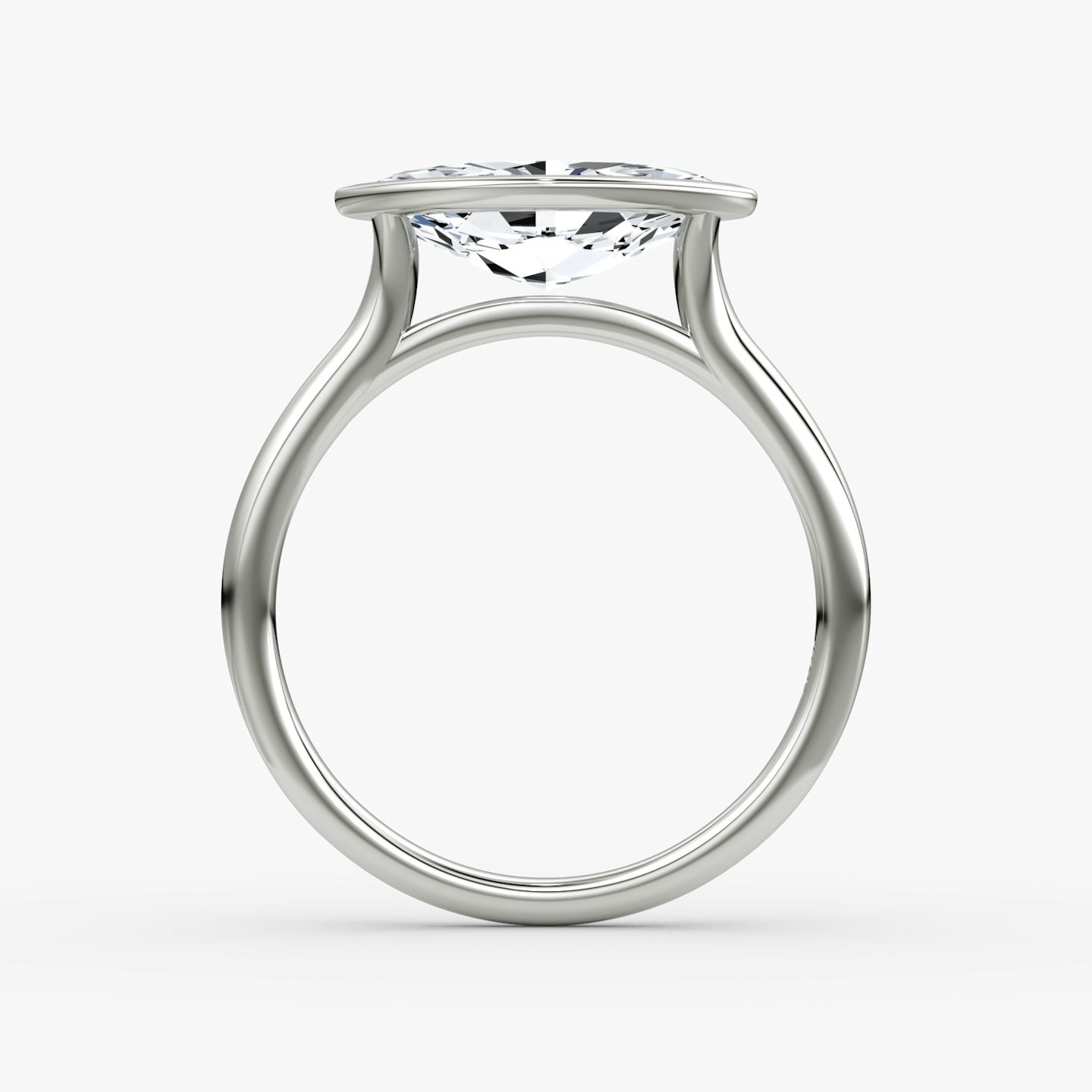 The Flat Edge Bezel | Marquise | 18k | White Gold | bandAccent: Plain | diamondOrientation: horizontal | caratWeight: other