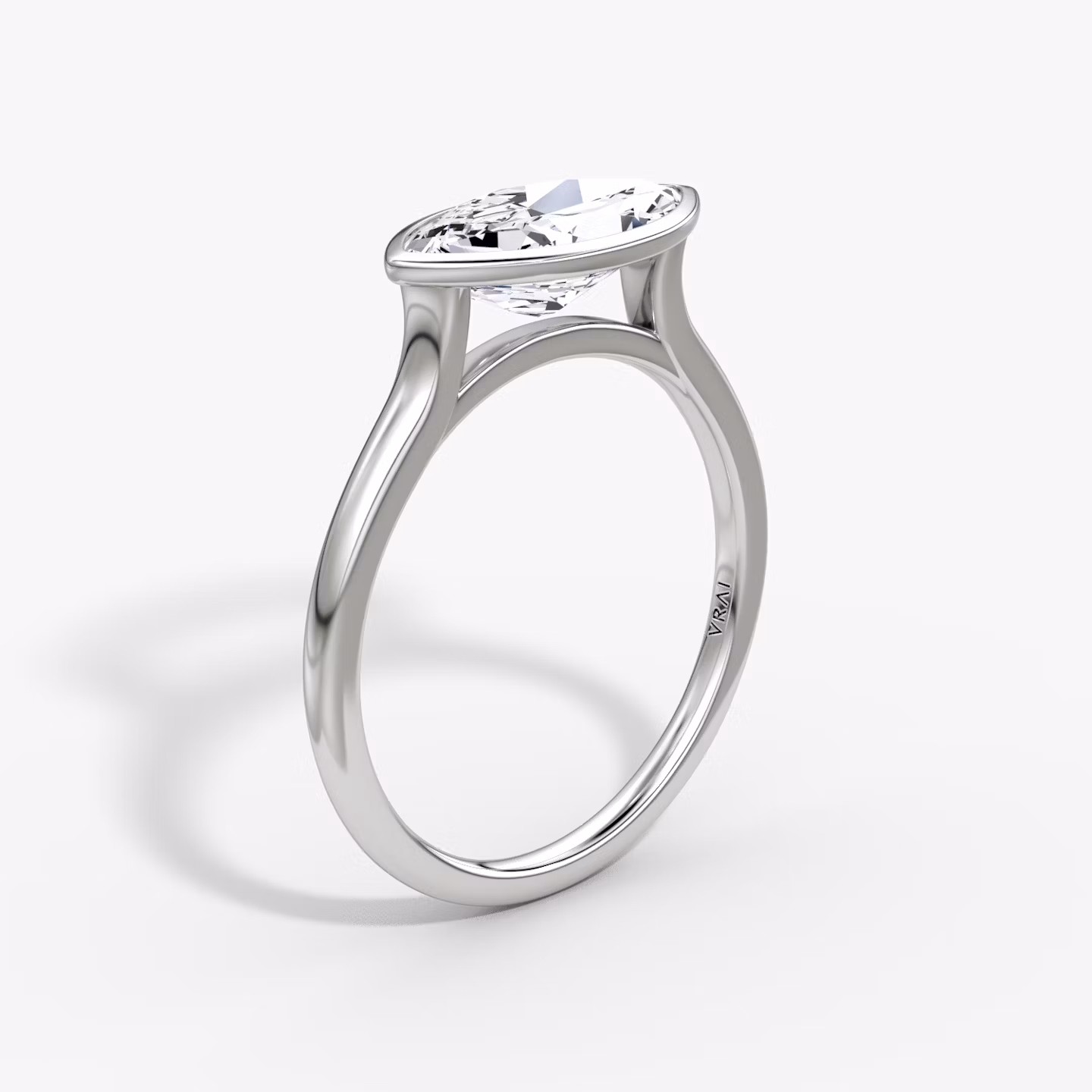 The Flat Edge Bezel | Marquise | 18k | White Gold | bandAccent: Plain | diamondOrientation: horizontal | caratWeight: other