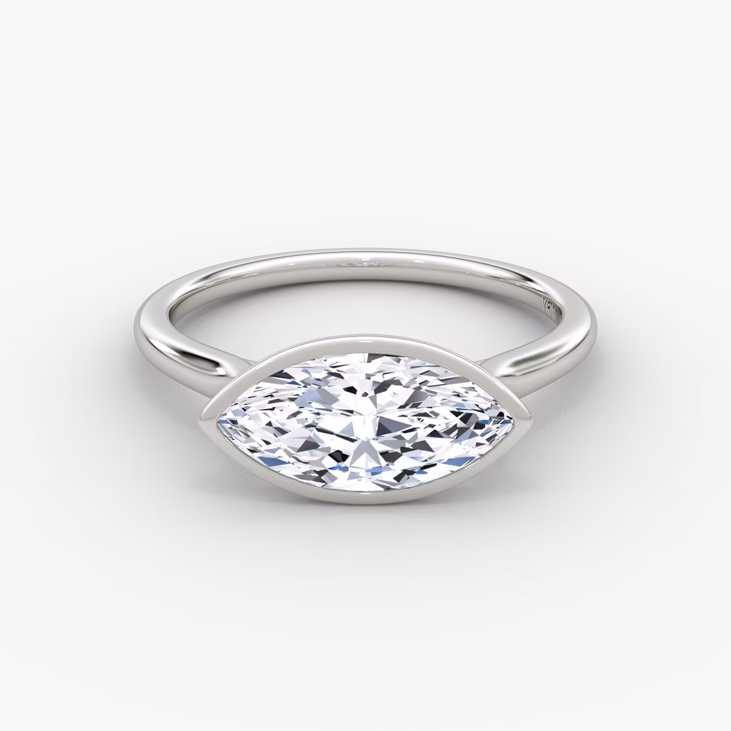 The Flat Edge Bezel Marquise | Platinum