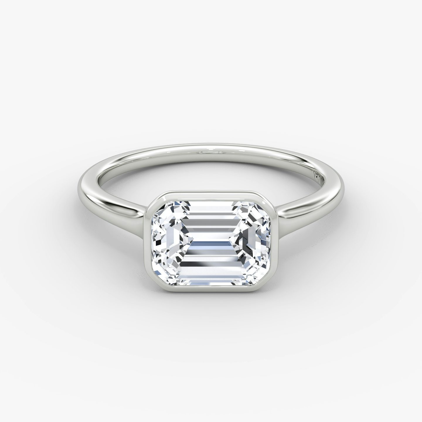 The Flat Edge Bezel | Emerald | 18k | White Gold | bandAccent: Plain | diamondOrientation: horizontal | caratWeight: other